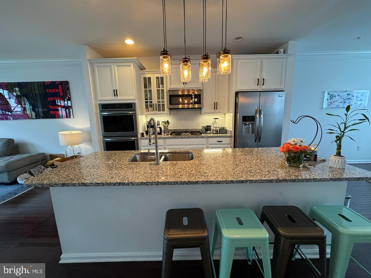 WOODMORE TOWNE CENTRE - Residential Lease