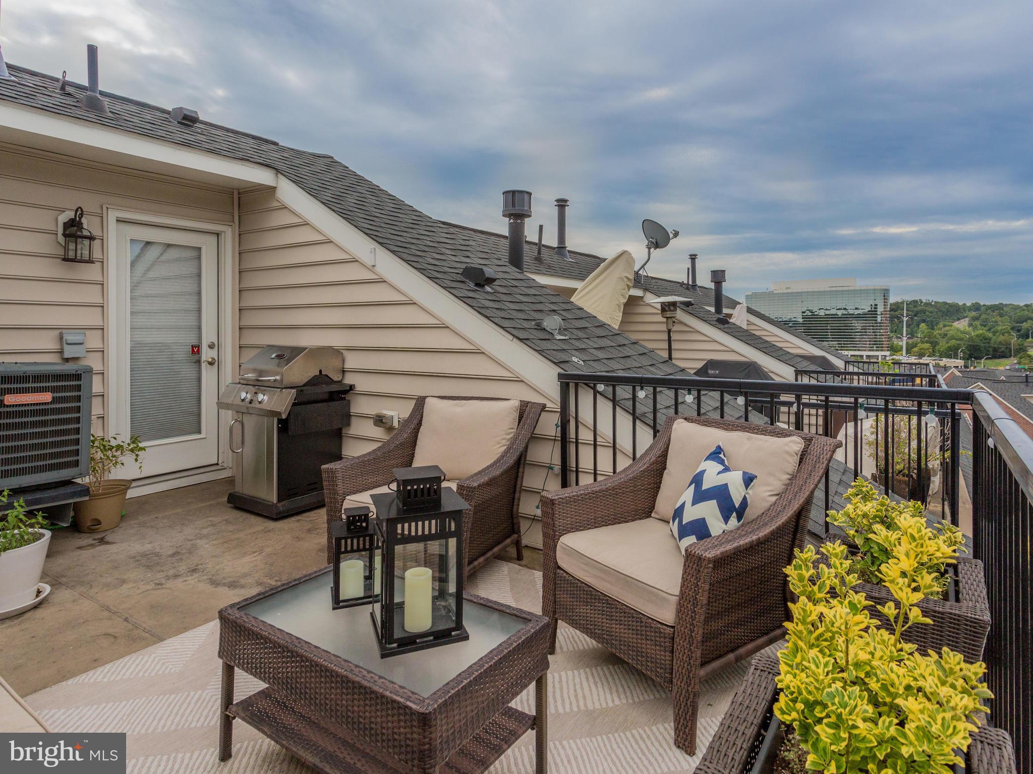 SHIRLINGTON CREST - Residential