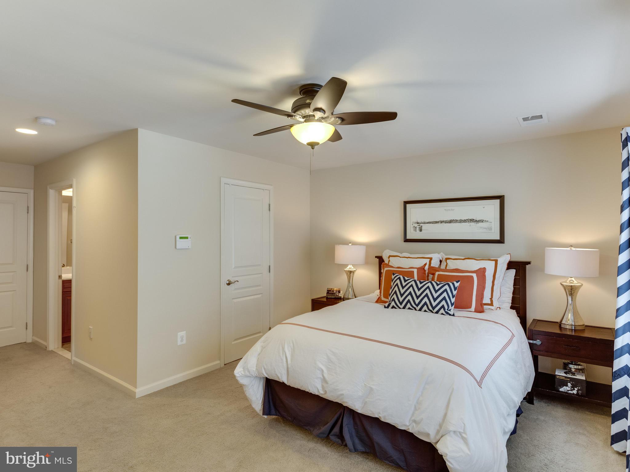 SHIRLINGTON CREST - Residential