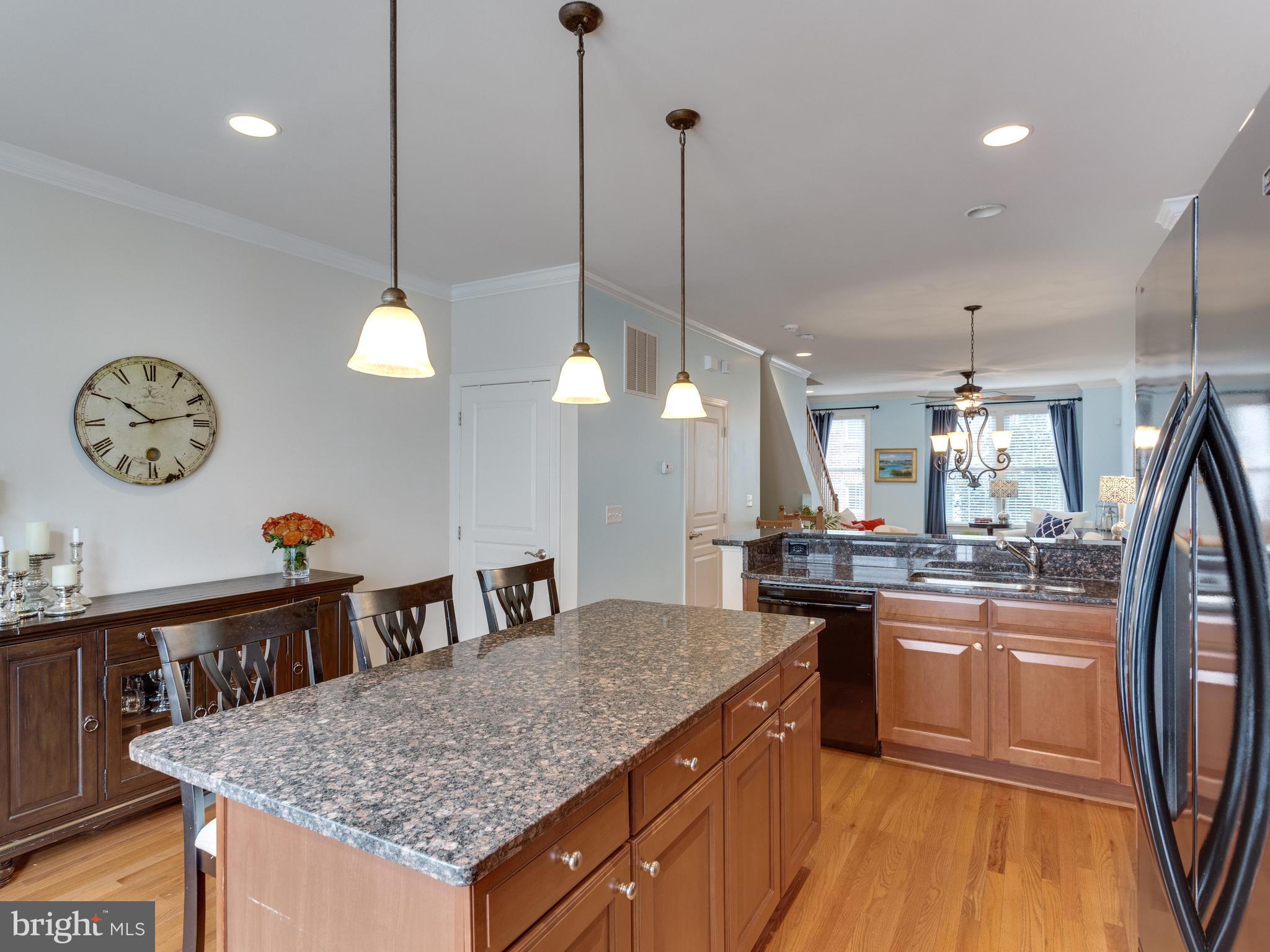 SHIRLINGTON CREST - Residential