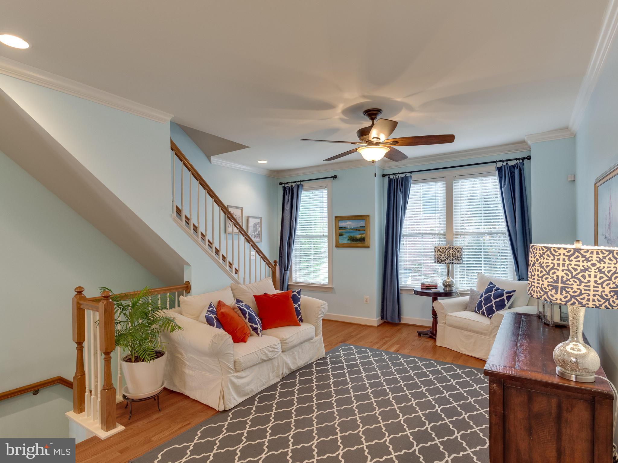 SHIRLINGTON CREST - Residential