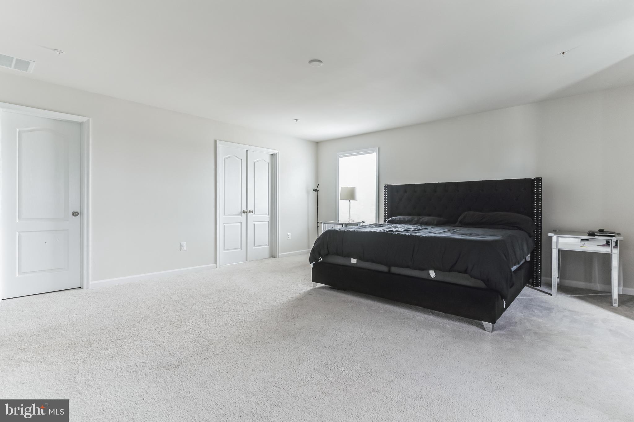 MARSHALL GROVE ESTATES - Residential Lease