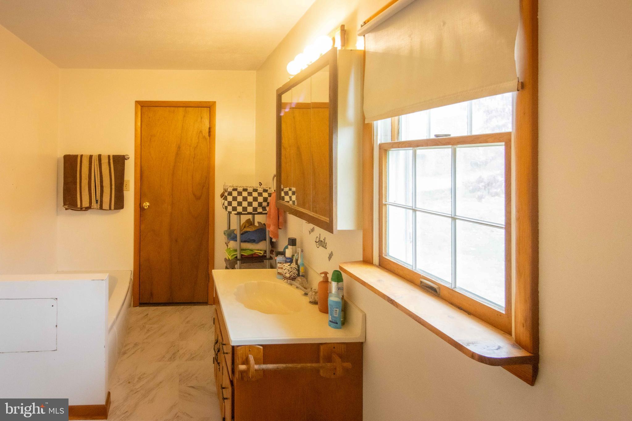 TOWN OF ROMNEY - Residential