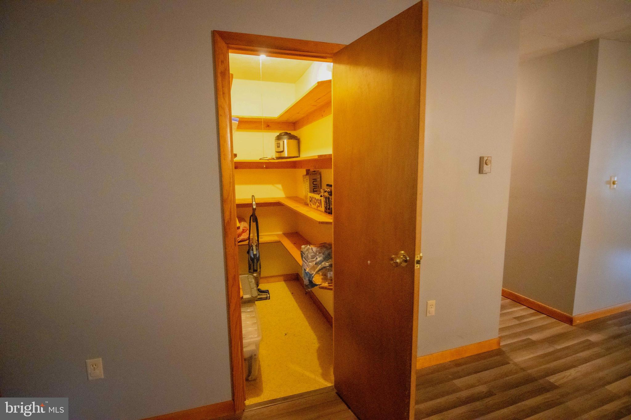 TOWN OF ROMNEY - Residential