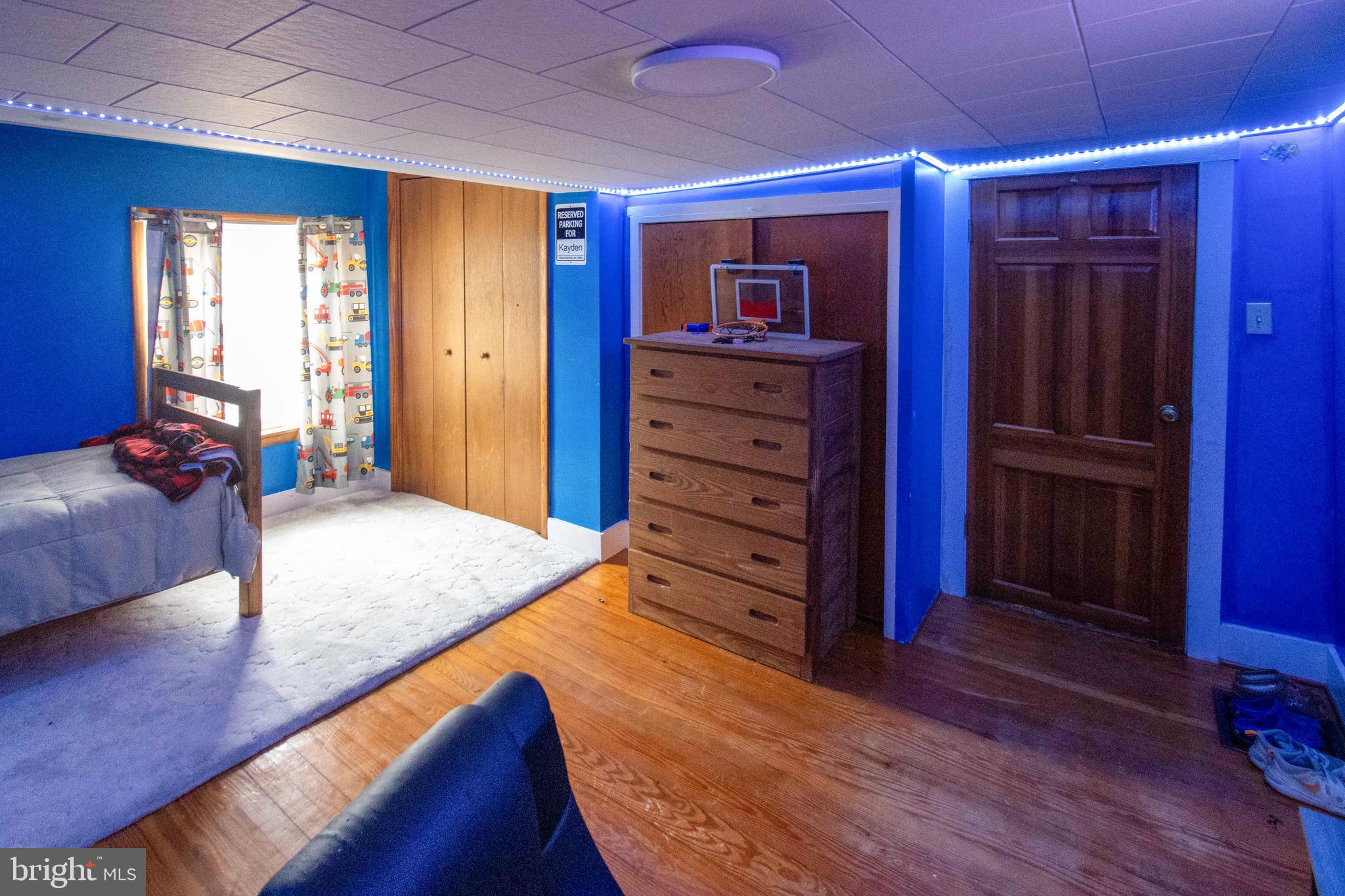 TOWN OF ROMNEY - Residential