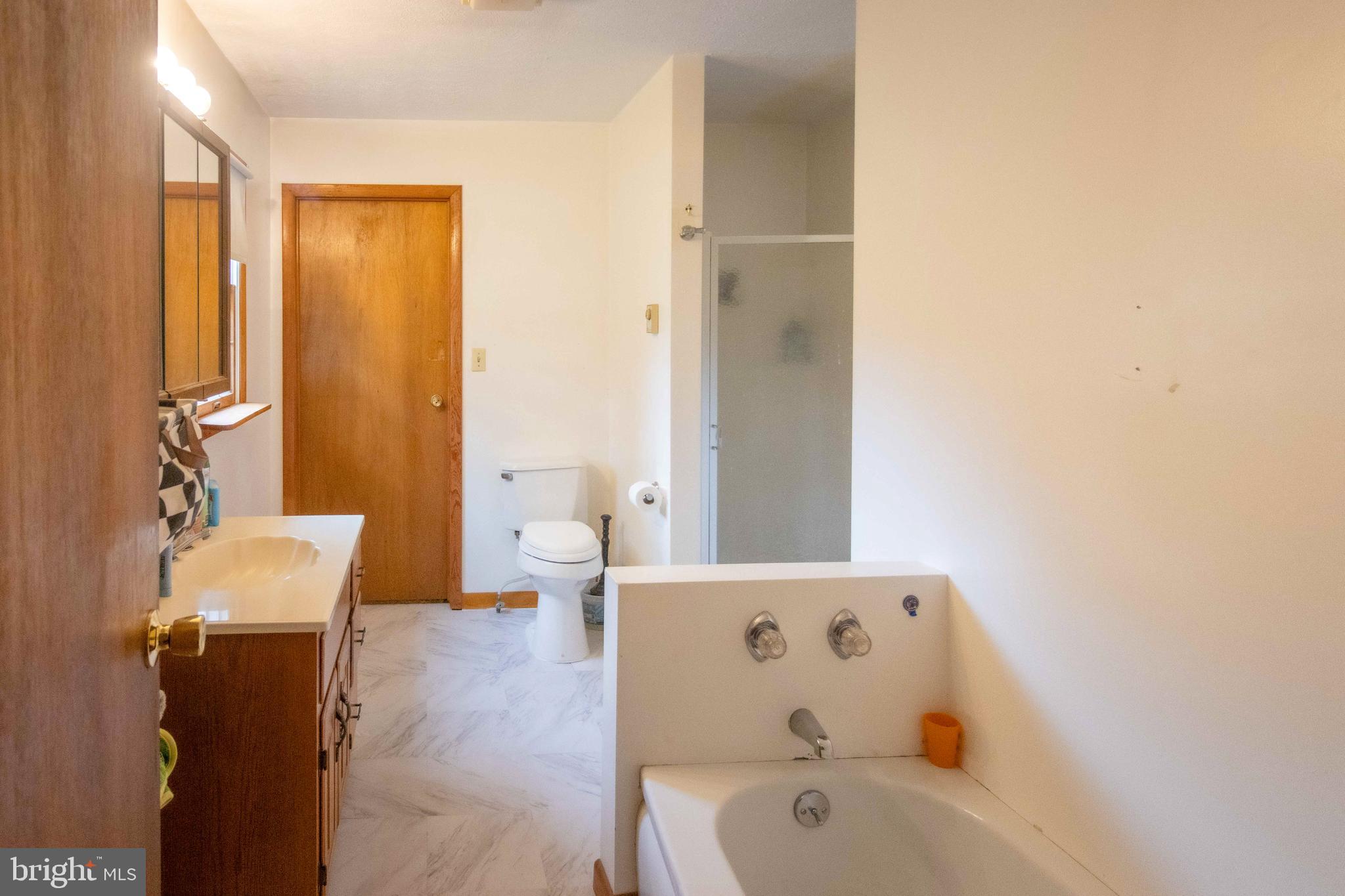 TOWN OF ROMNEY - Residential