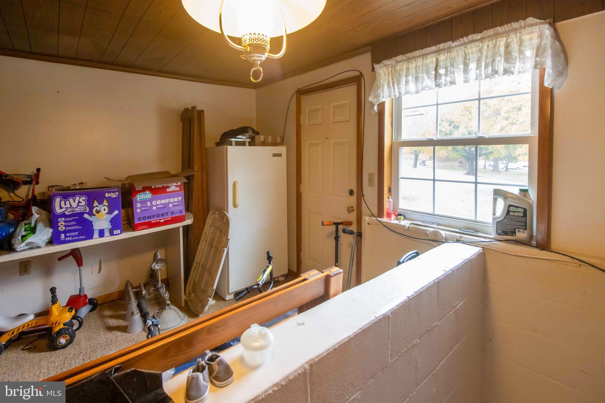 TOWN OF ROMNEY - Residential