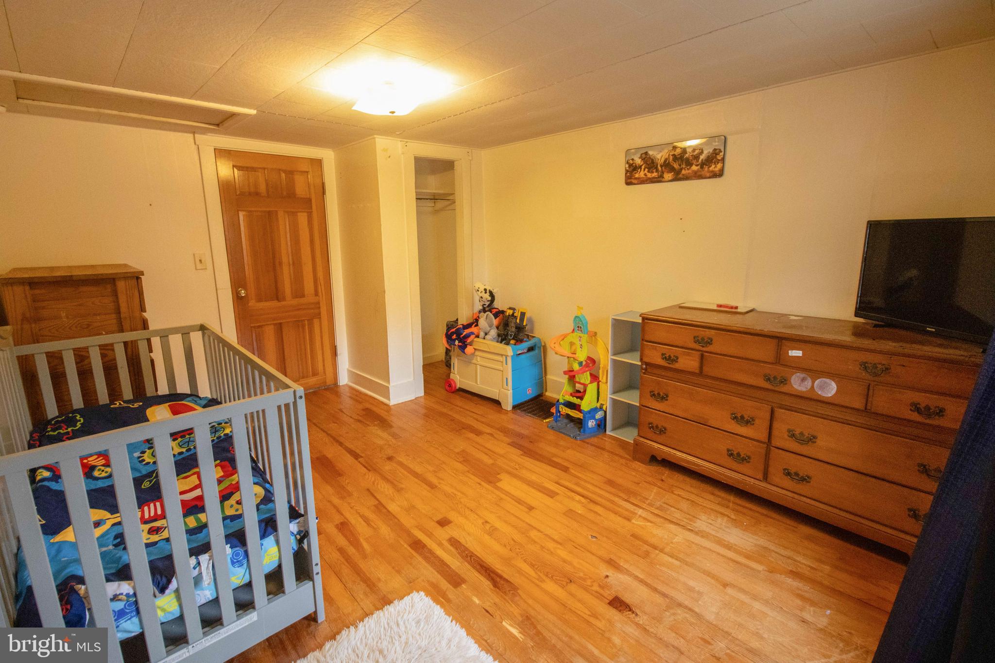 TOWN OF ROMNEY - Residential