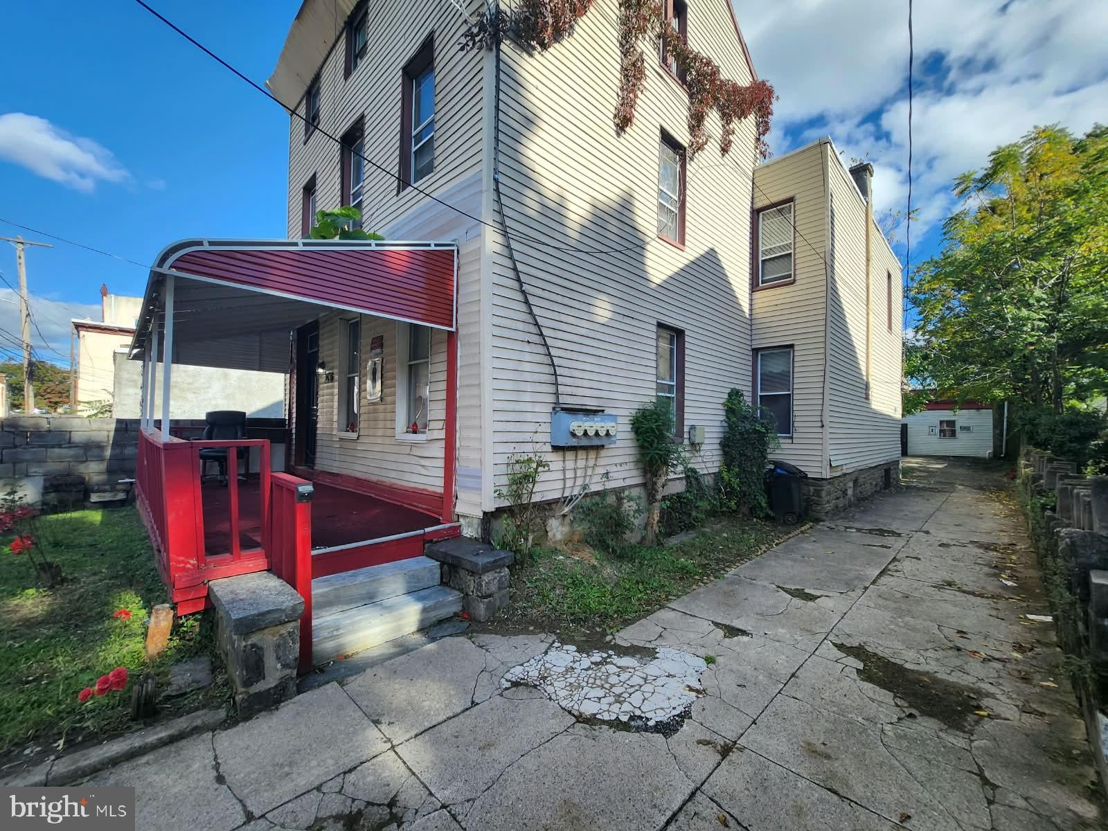 214 E HAINES STREET