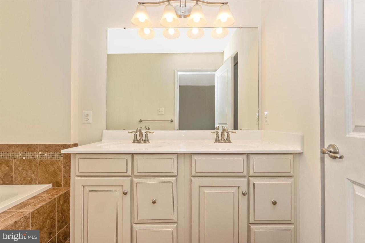 LINTON AT BALLENGER - Residential