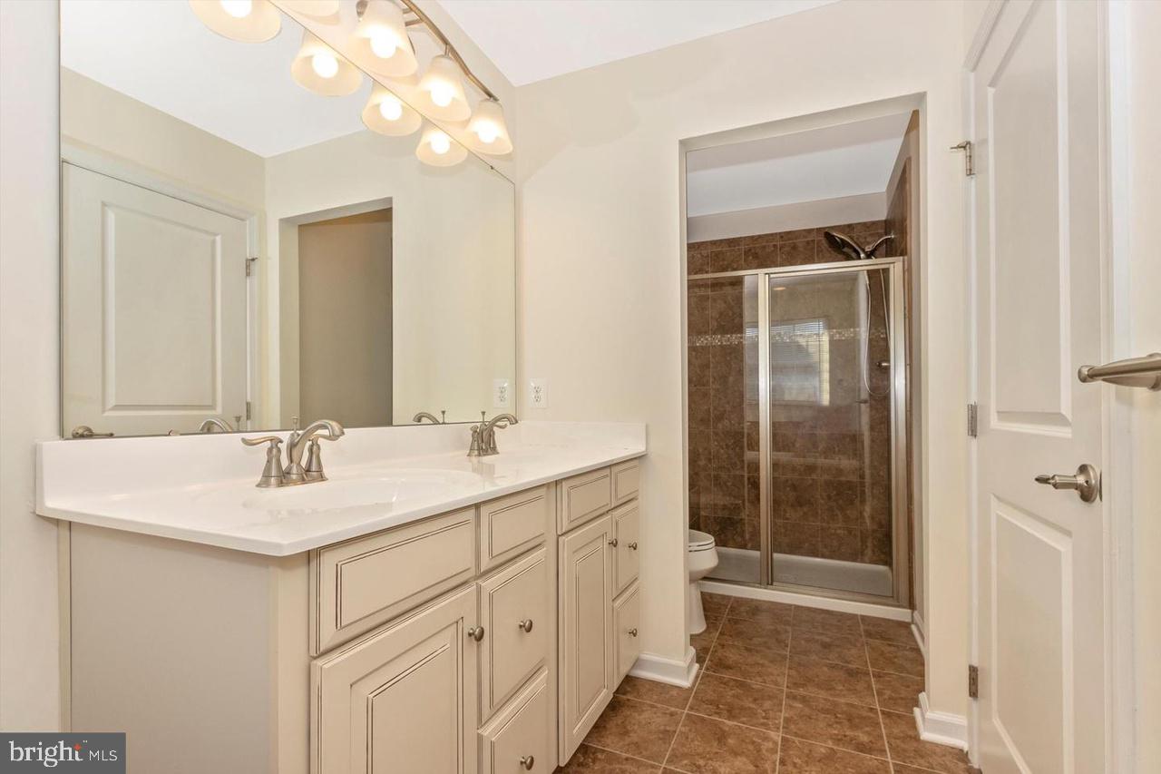 LINTON AT BALLENGER - Residential