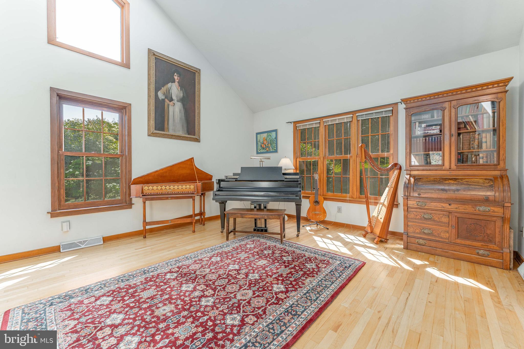 PLUMLY FARMS - Residential