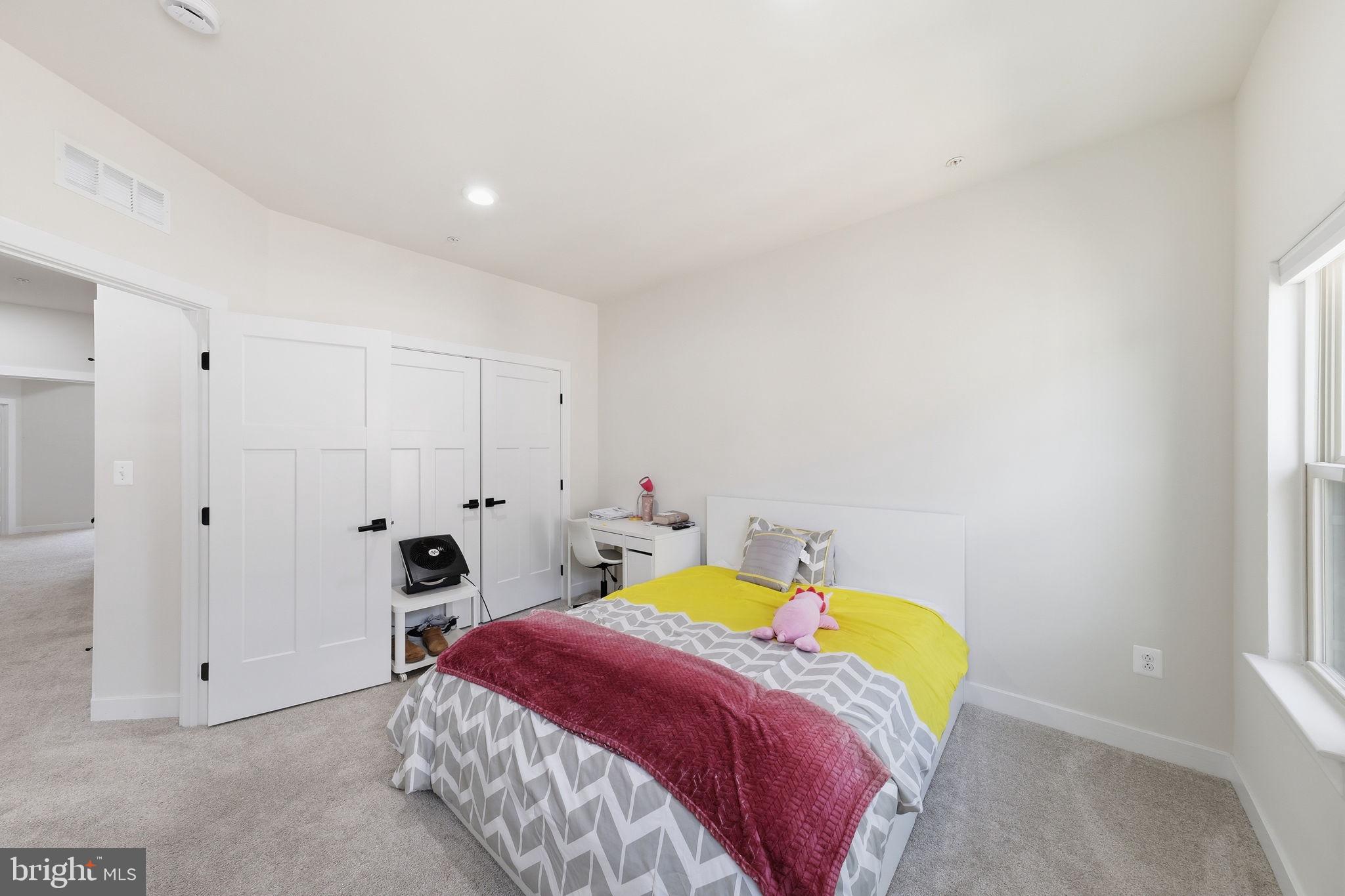 TURF VALLEY - Residential