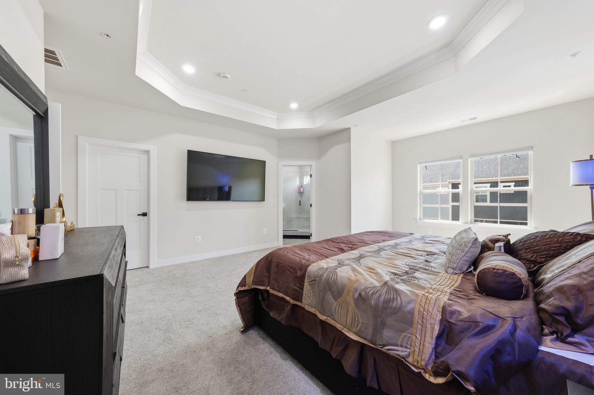 TURF VALLEY - Residential