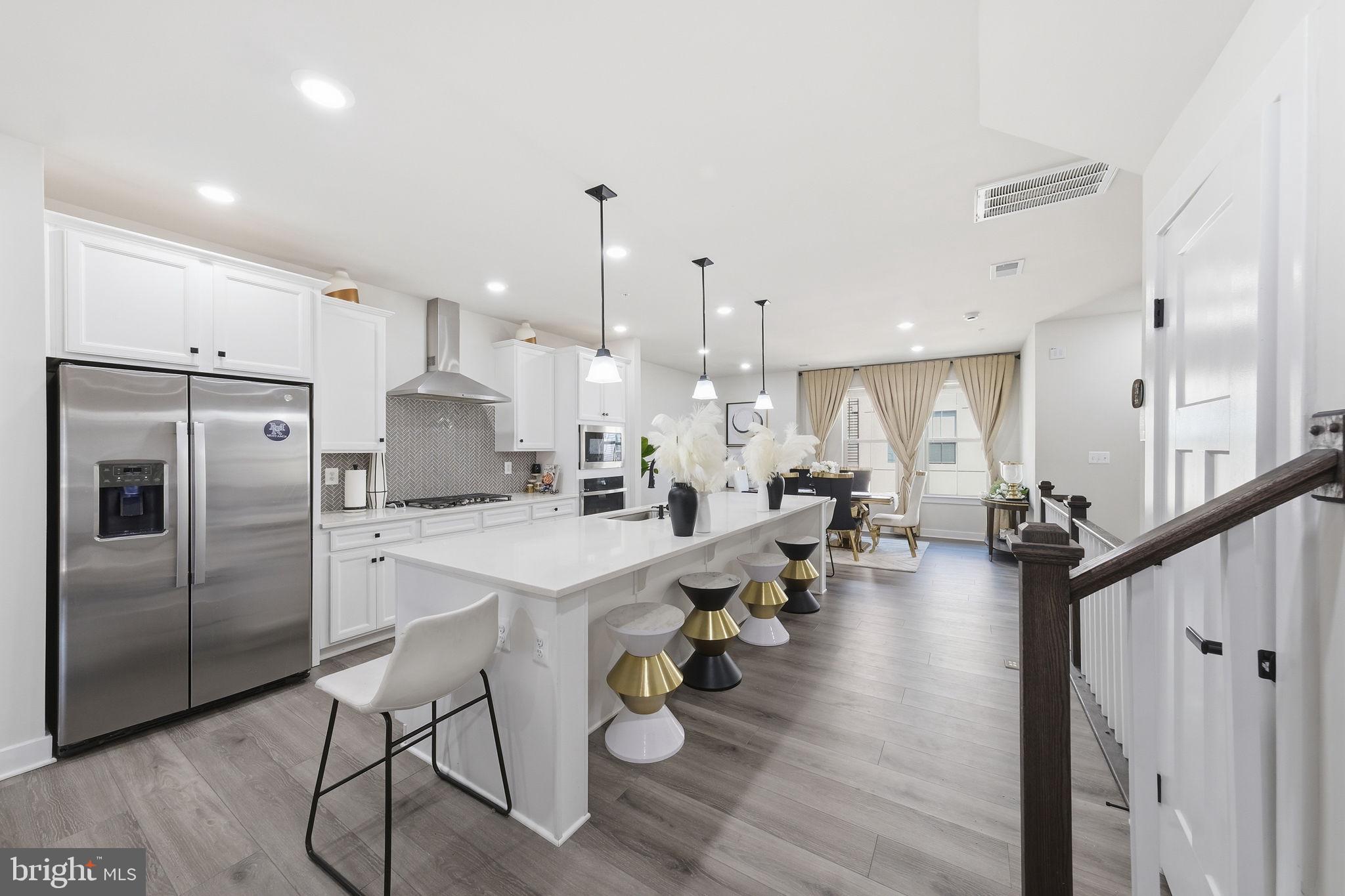 TURF VALLEY - Residential