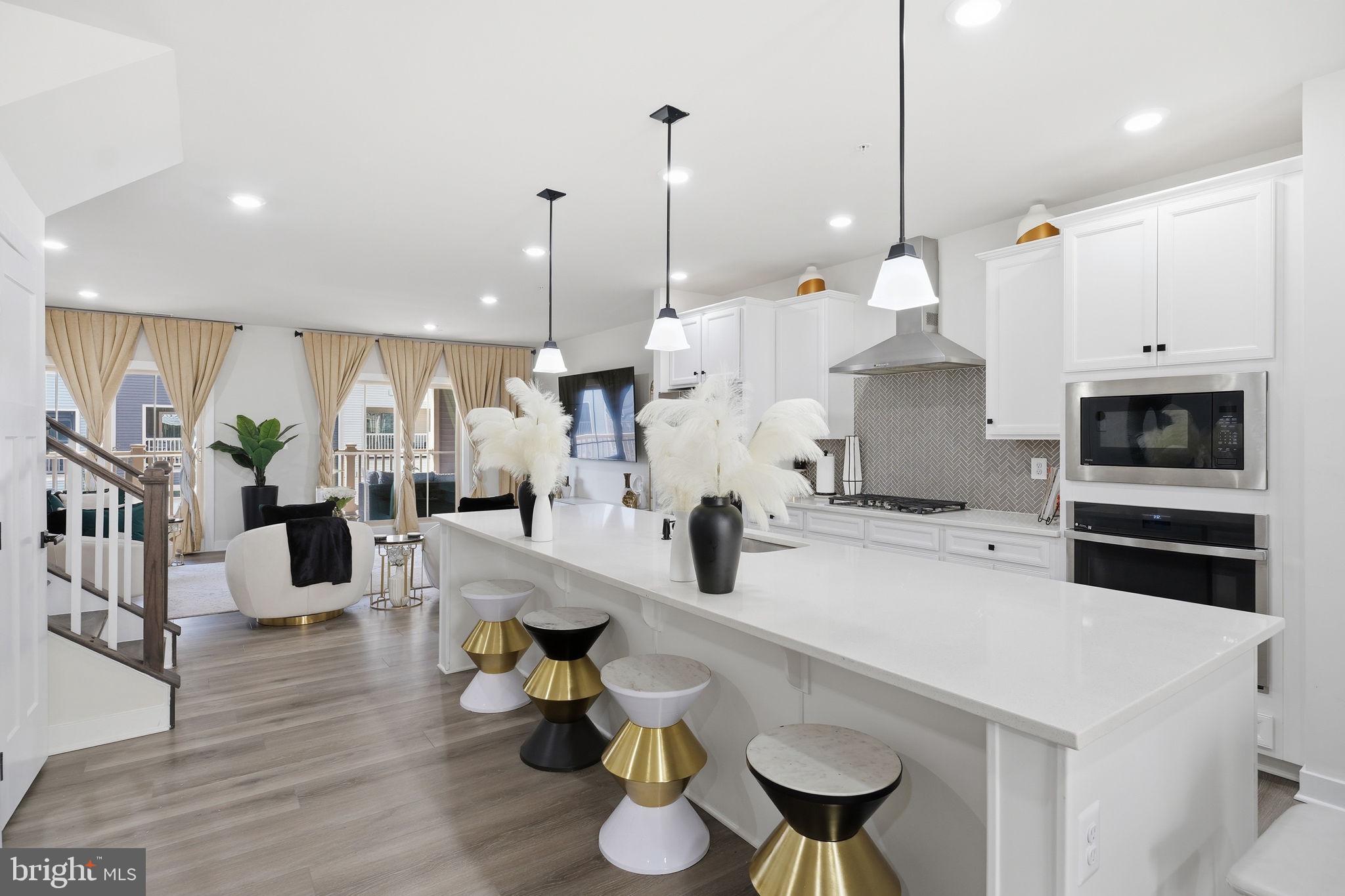 TURF VALLEY - Residential