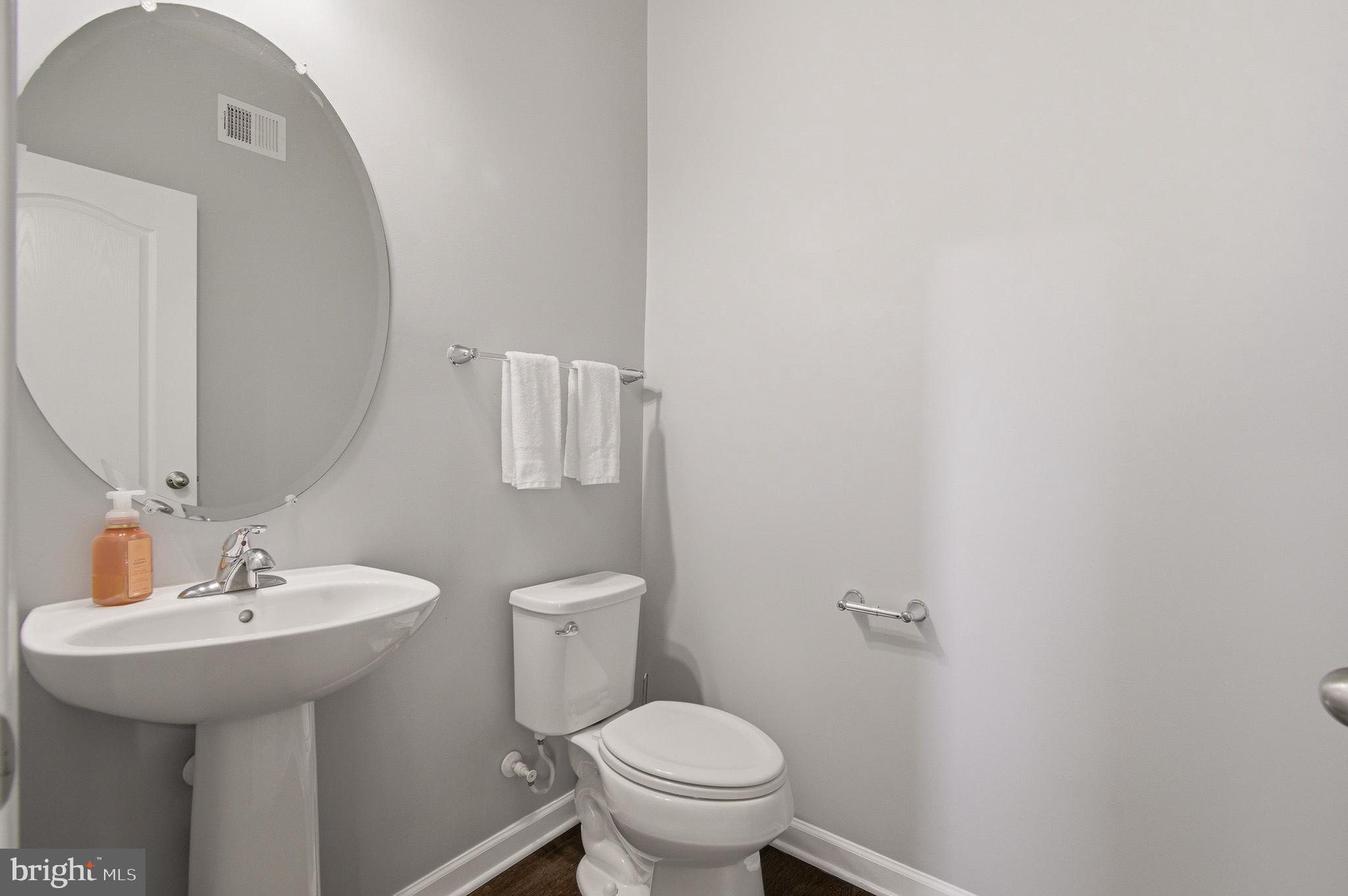 ODENTON STATION - Residential