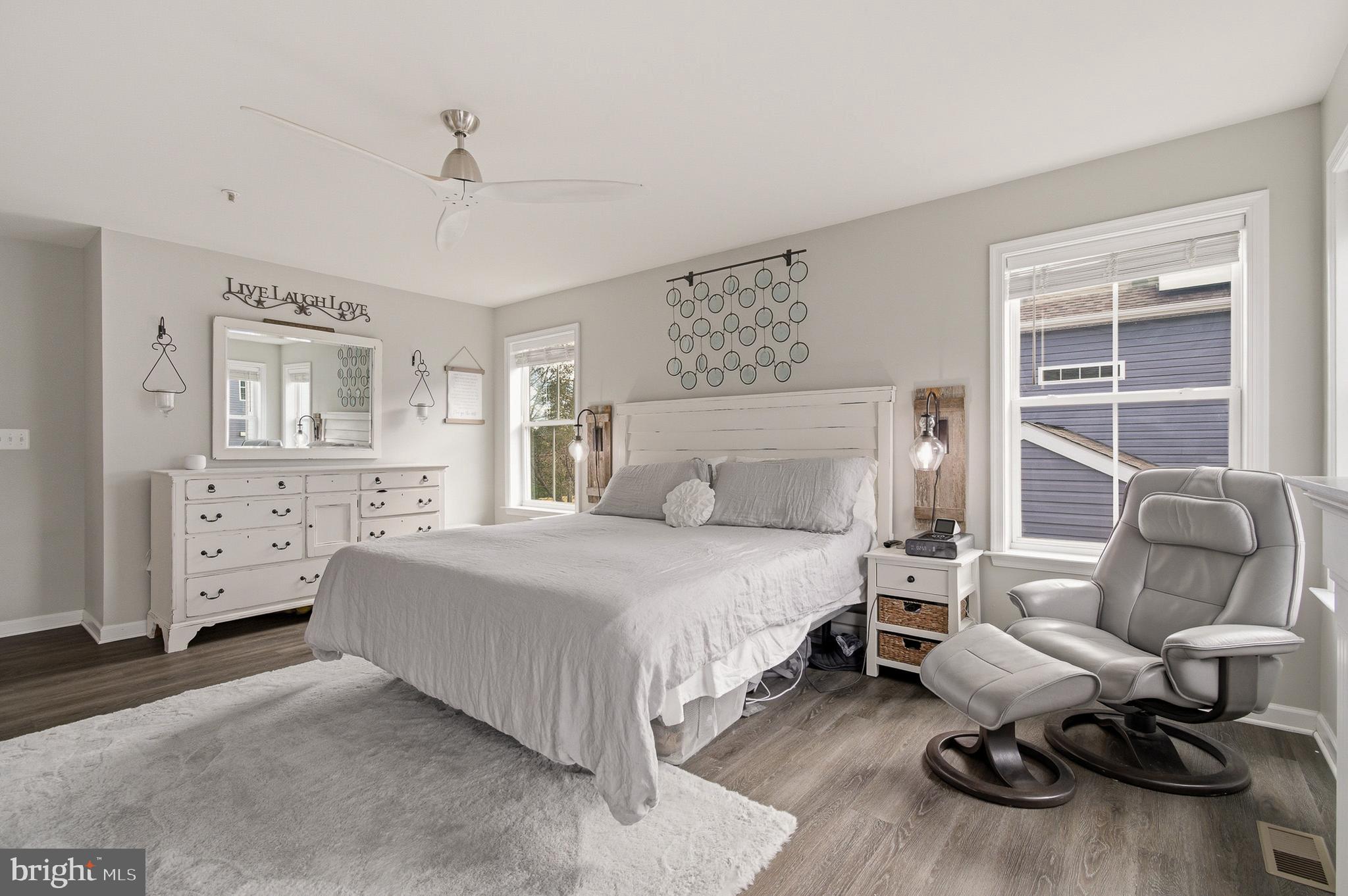 ODENTON STATION - Residential