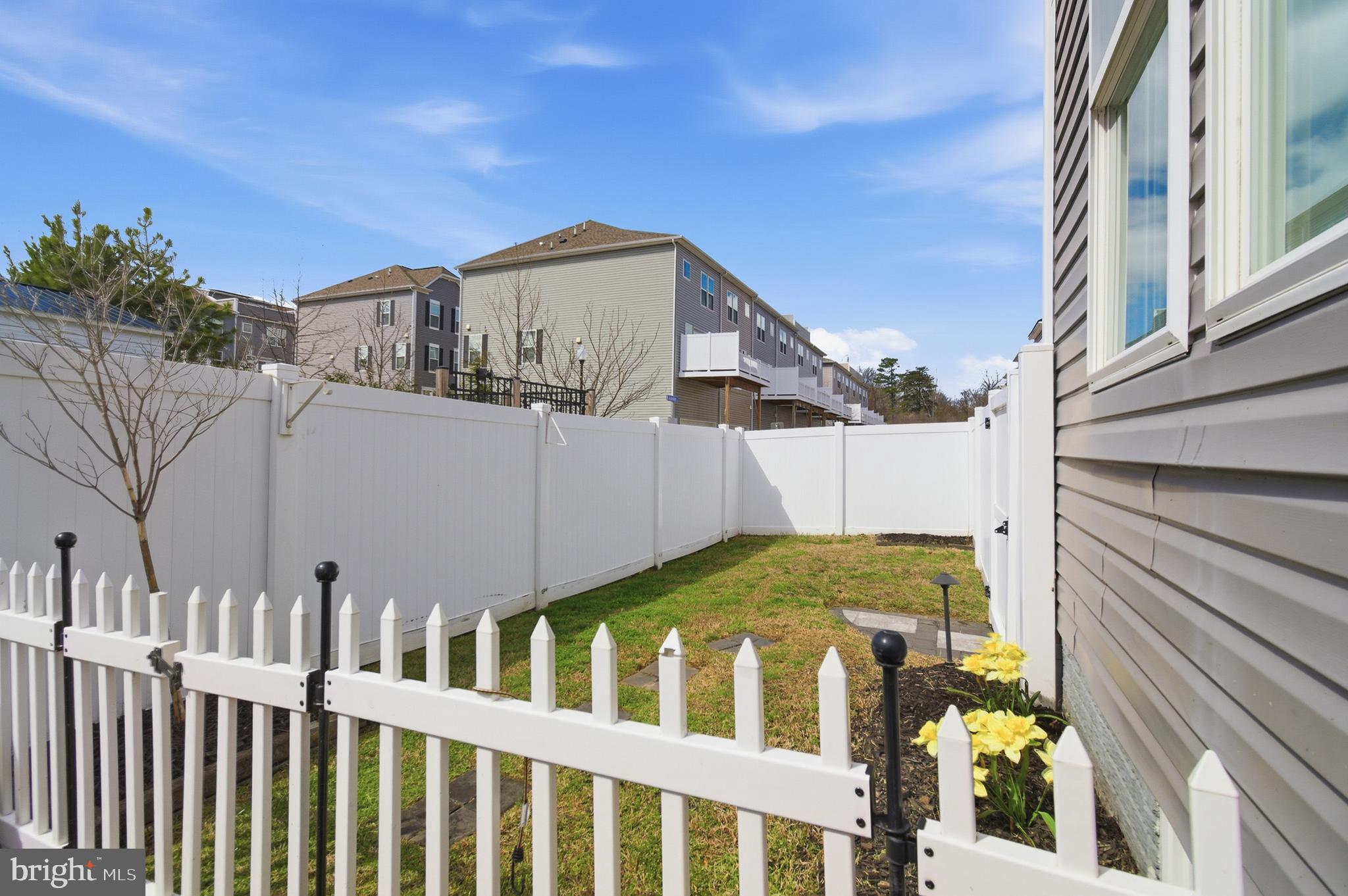 ODENTON STATION - Residential