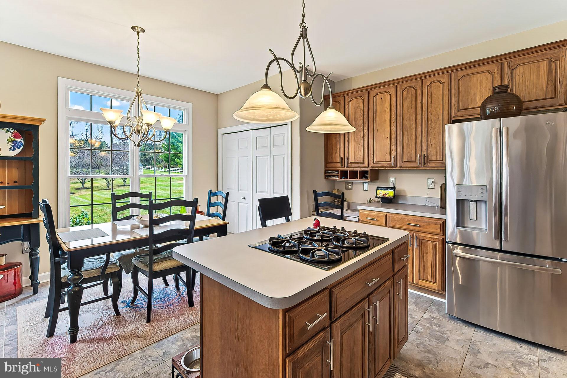 QUARTER BRANCH - Residential