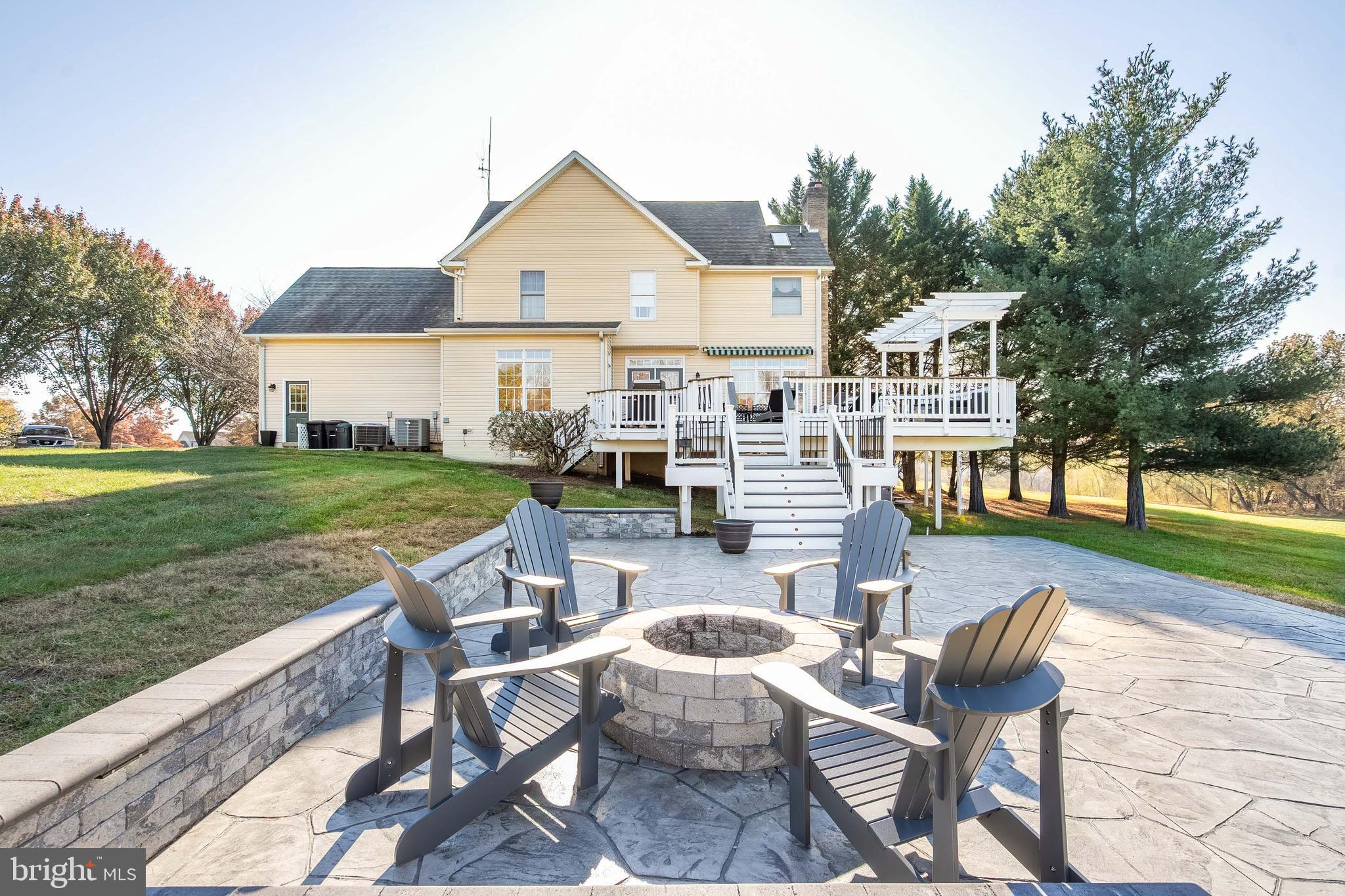 QUARTER BRANCH - Residential