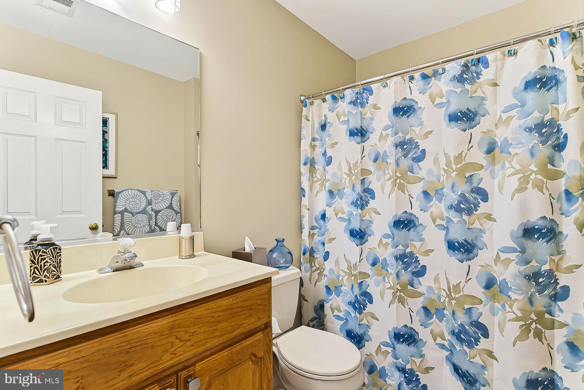 QUARTER BRANCH - Residential