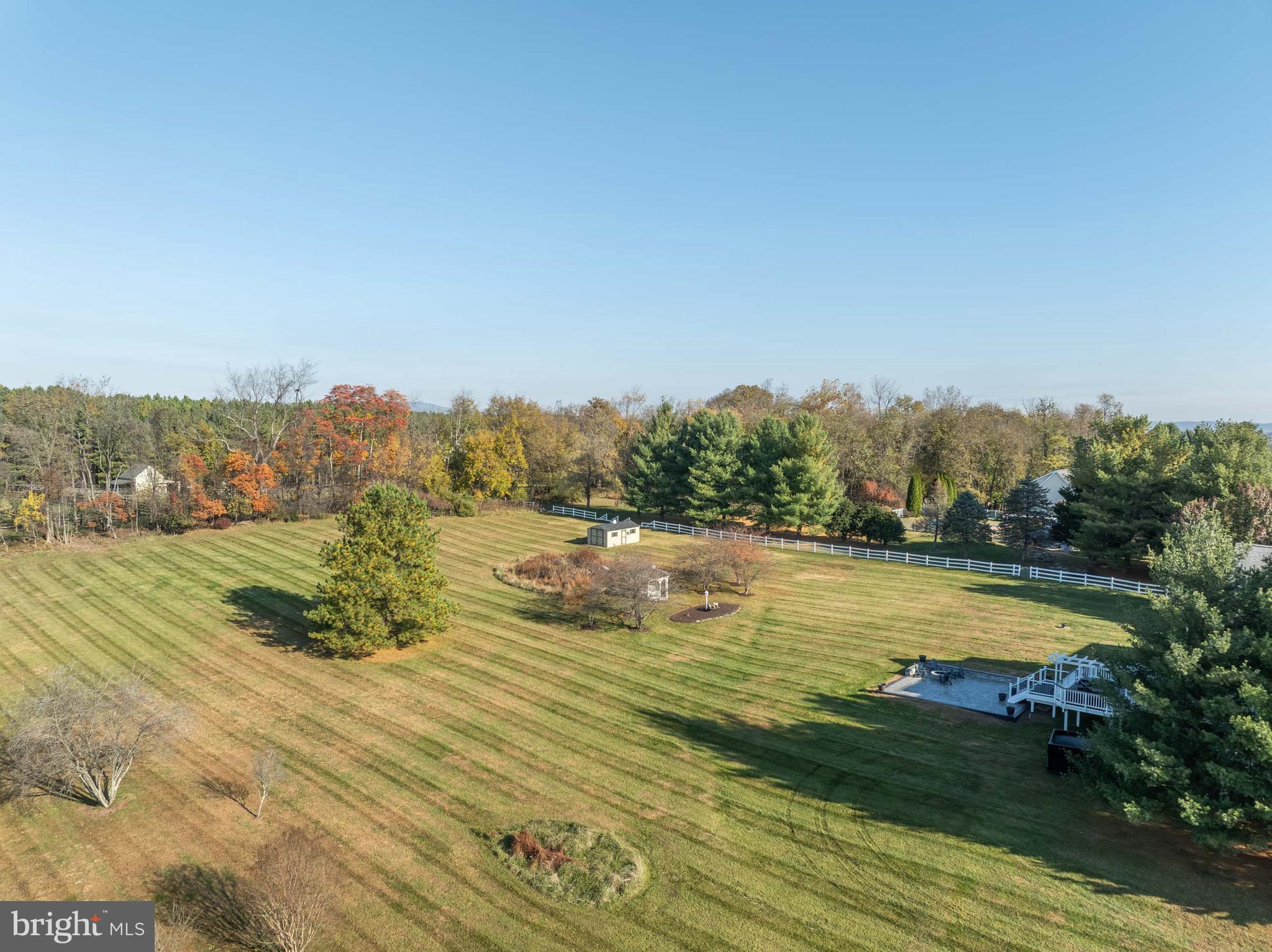 QUARTER BRANCH - Residential