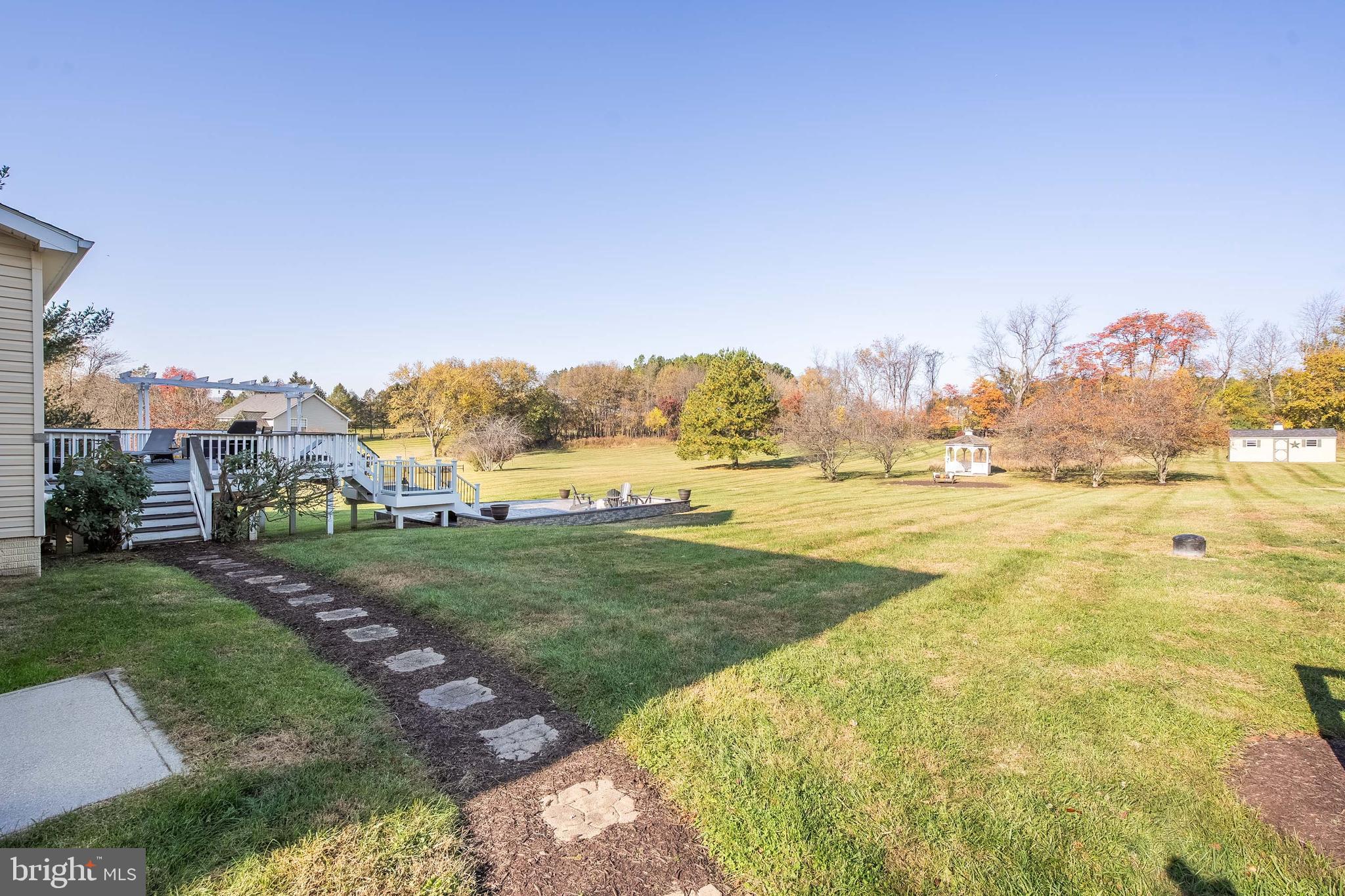 QUARTER BRANCH - Residential