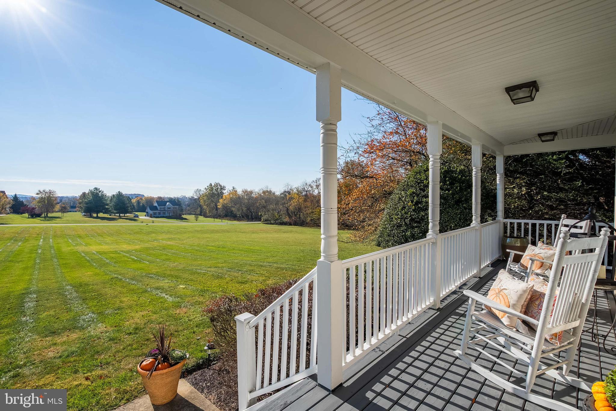 QUARTER BRANCH - Residential