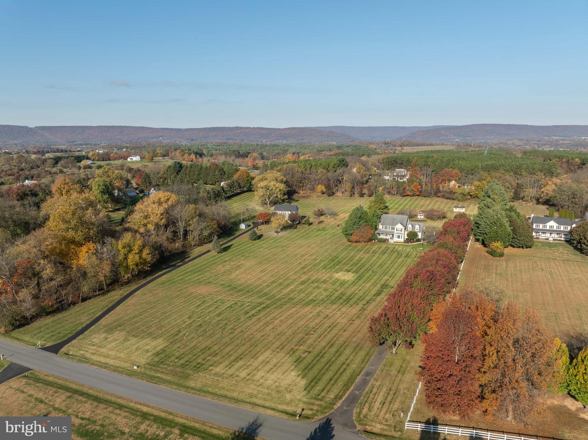 QUARTER BRANCH - Residential