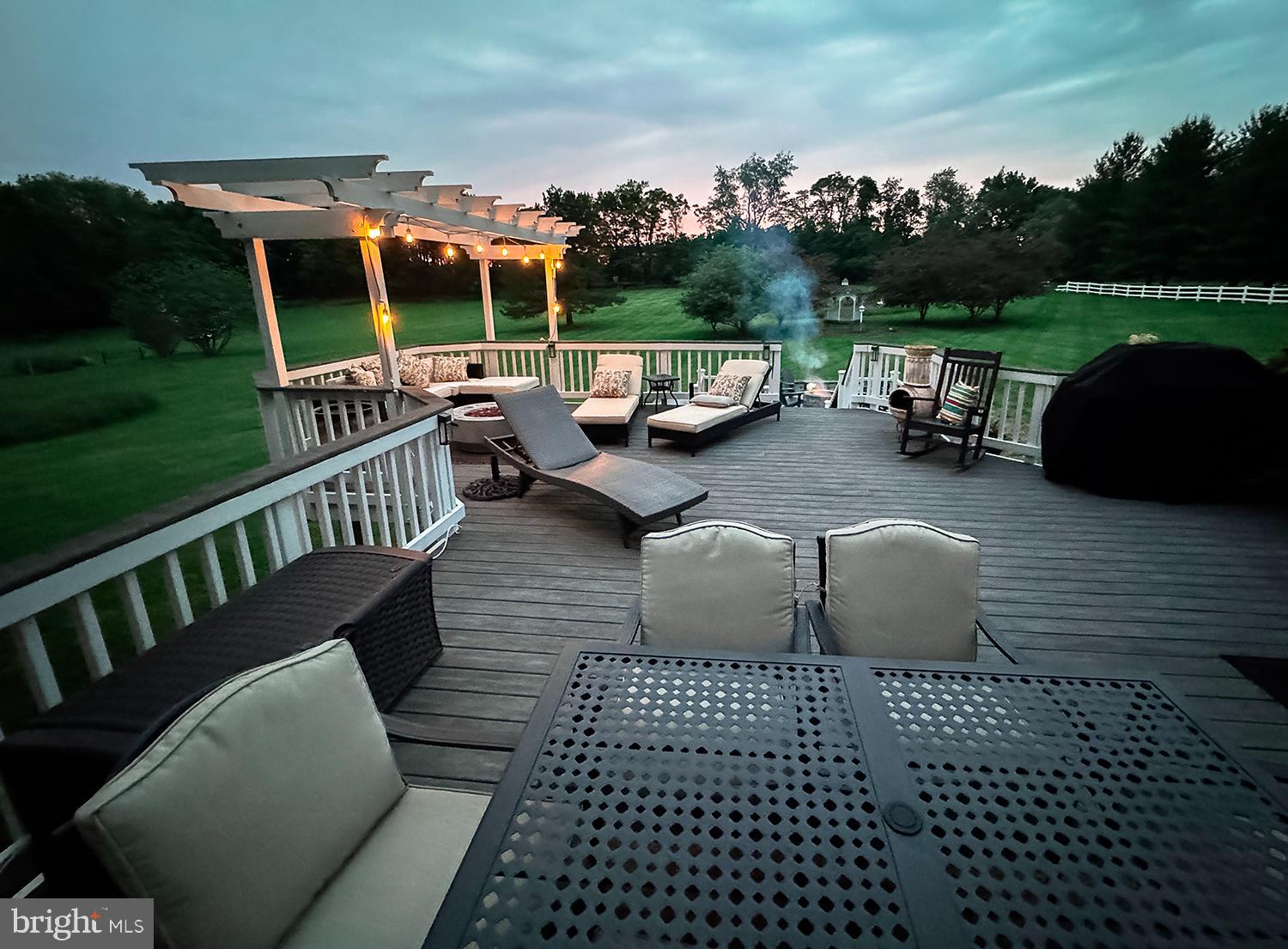 QUARTER BRANCH - Residential