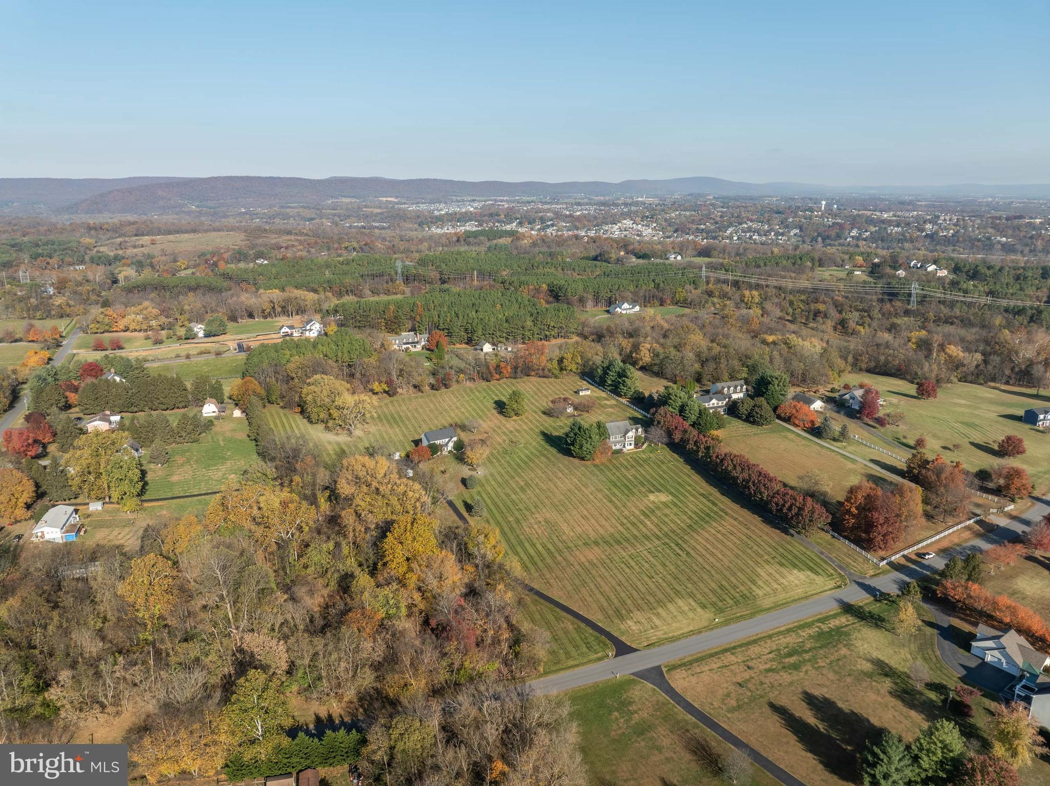 QUARTER BRANCH - Residential