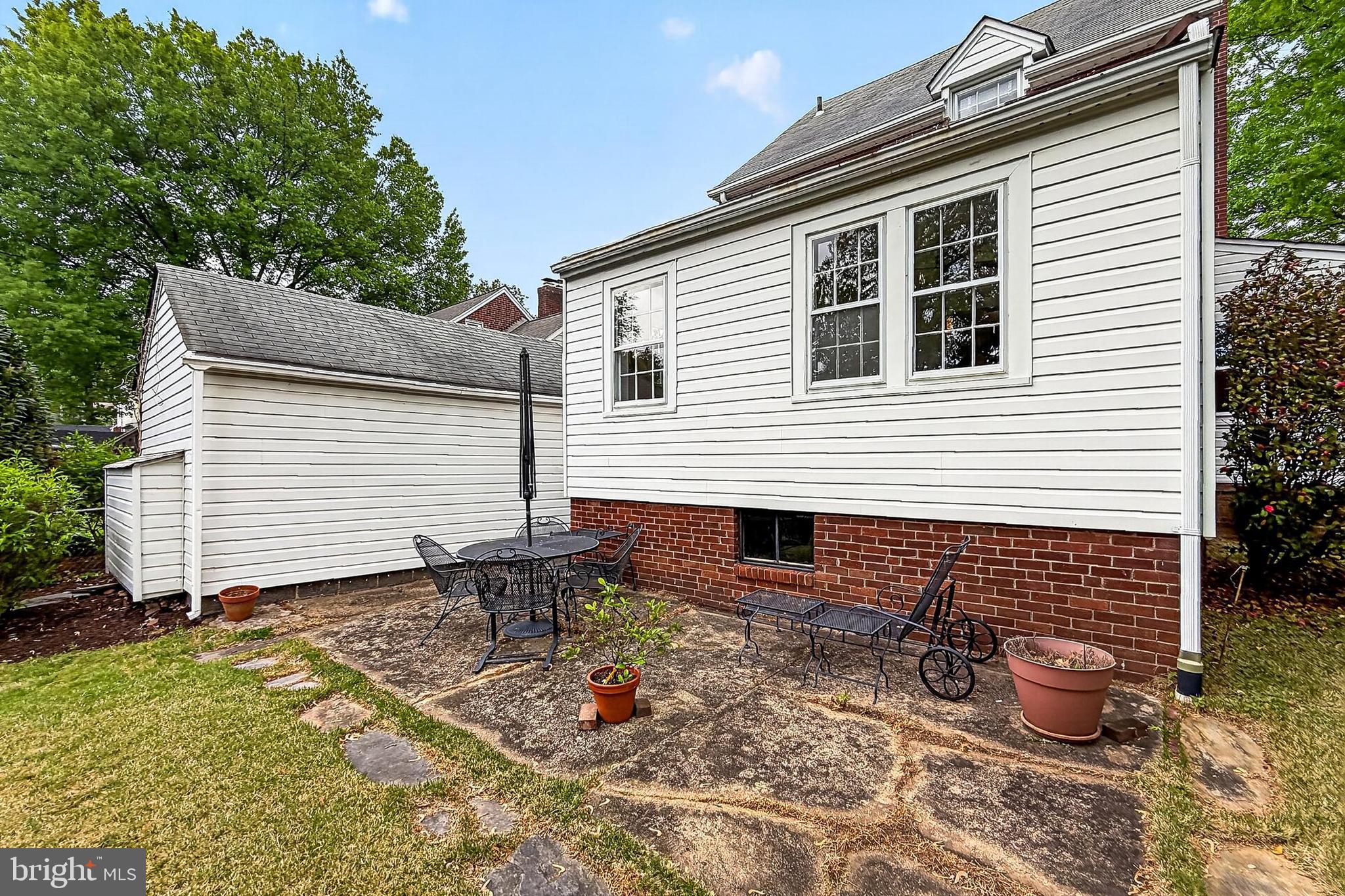 BARCROFT - Residential