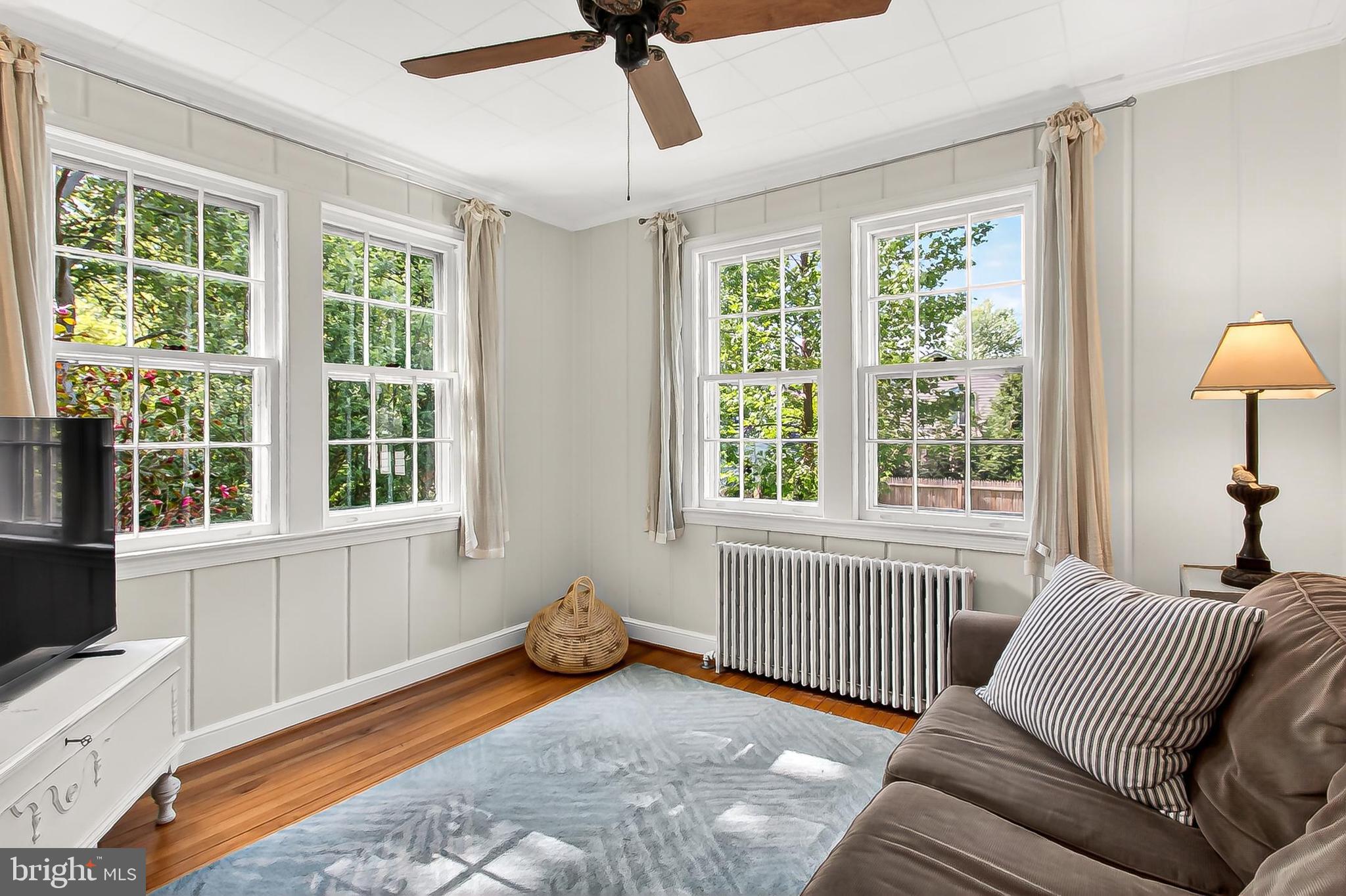 BARCROFT - Residential