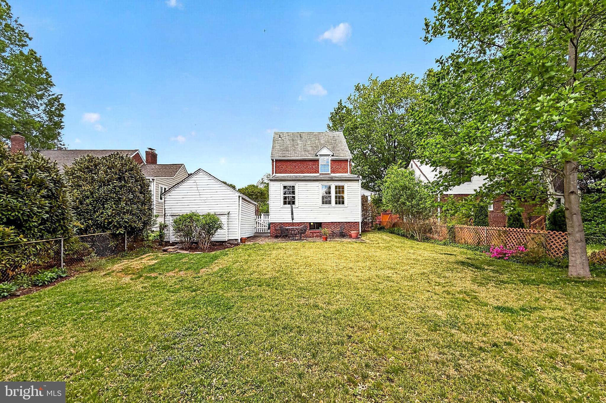 BARCROFT - Residential