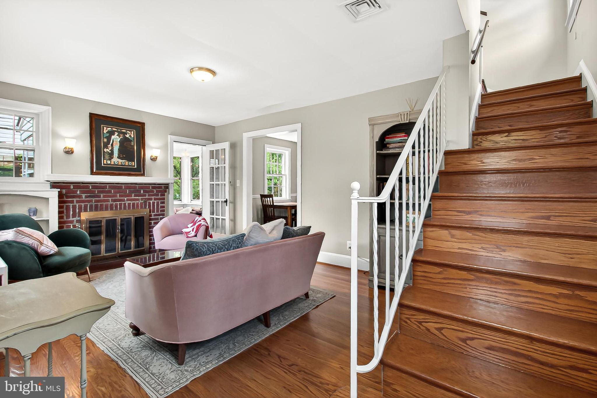 BARCROFT - Residential