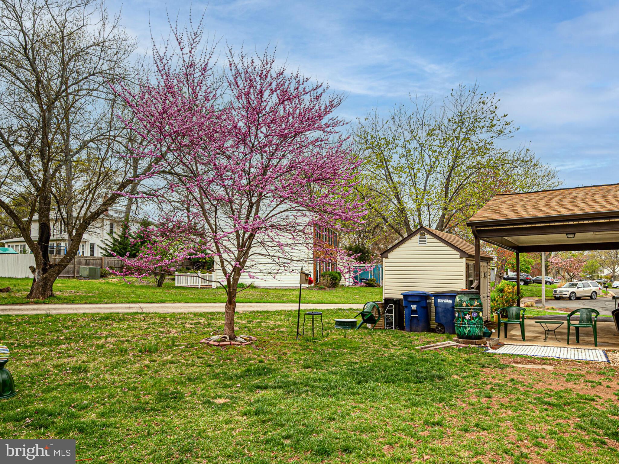 MOSBY HEIGHTS - Residential