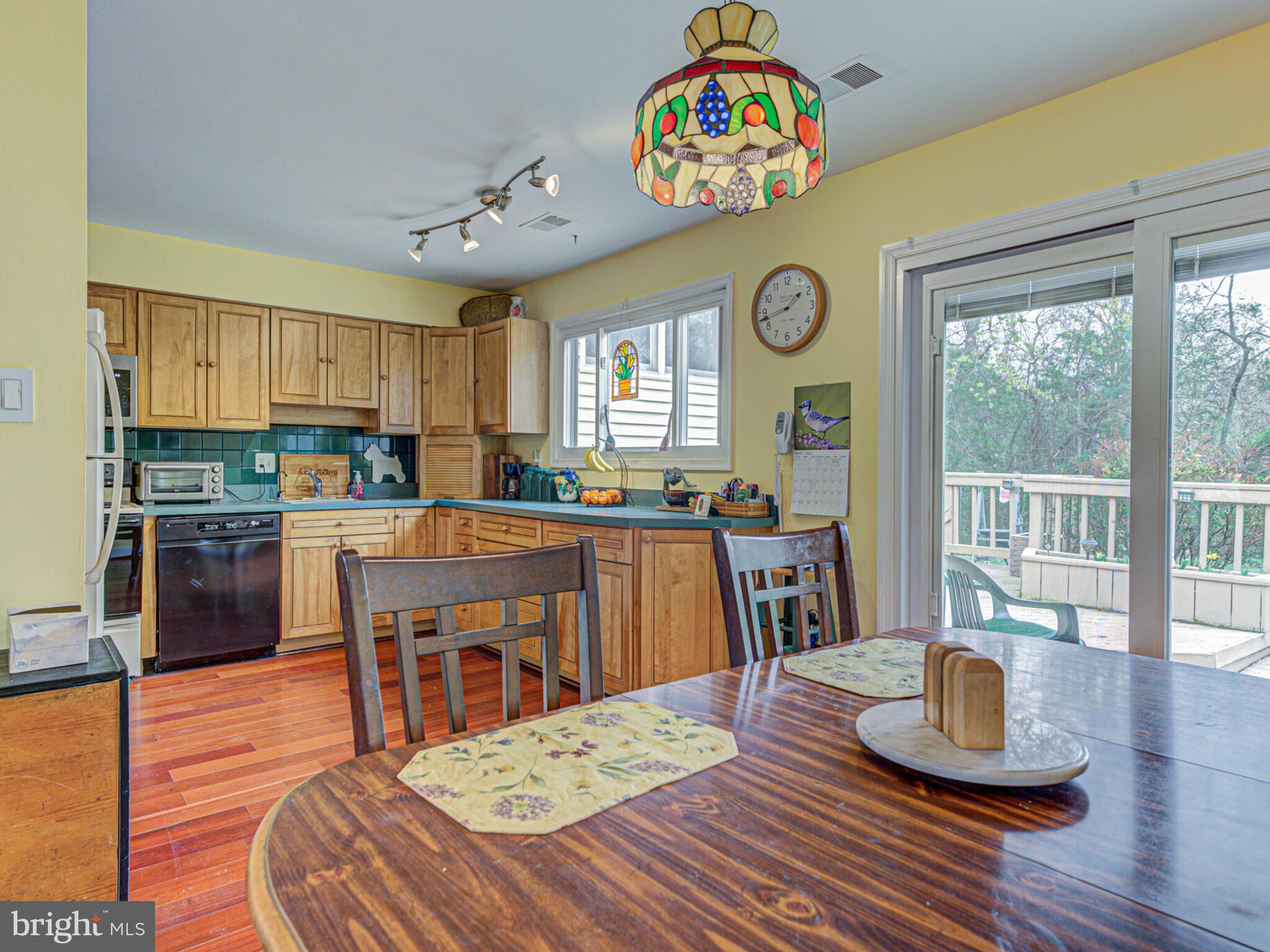 MOSBY HEIGHTS - Residential