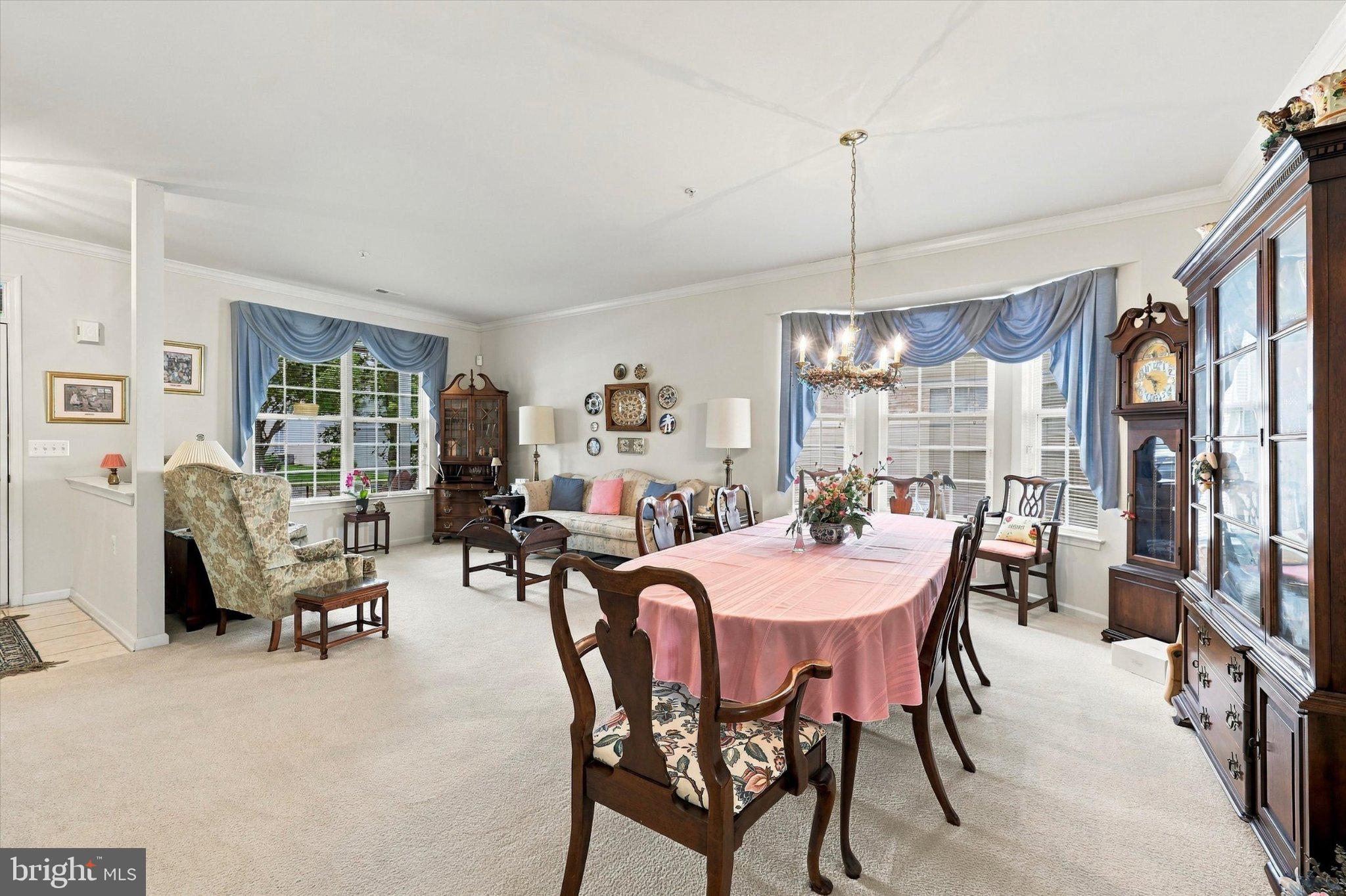 931 HAMILTON WAY