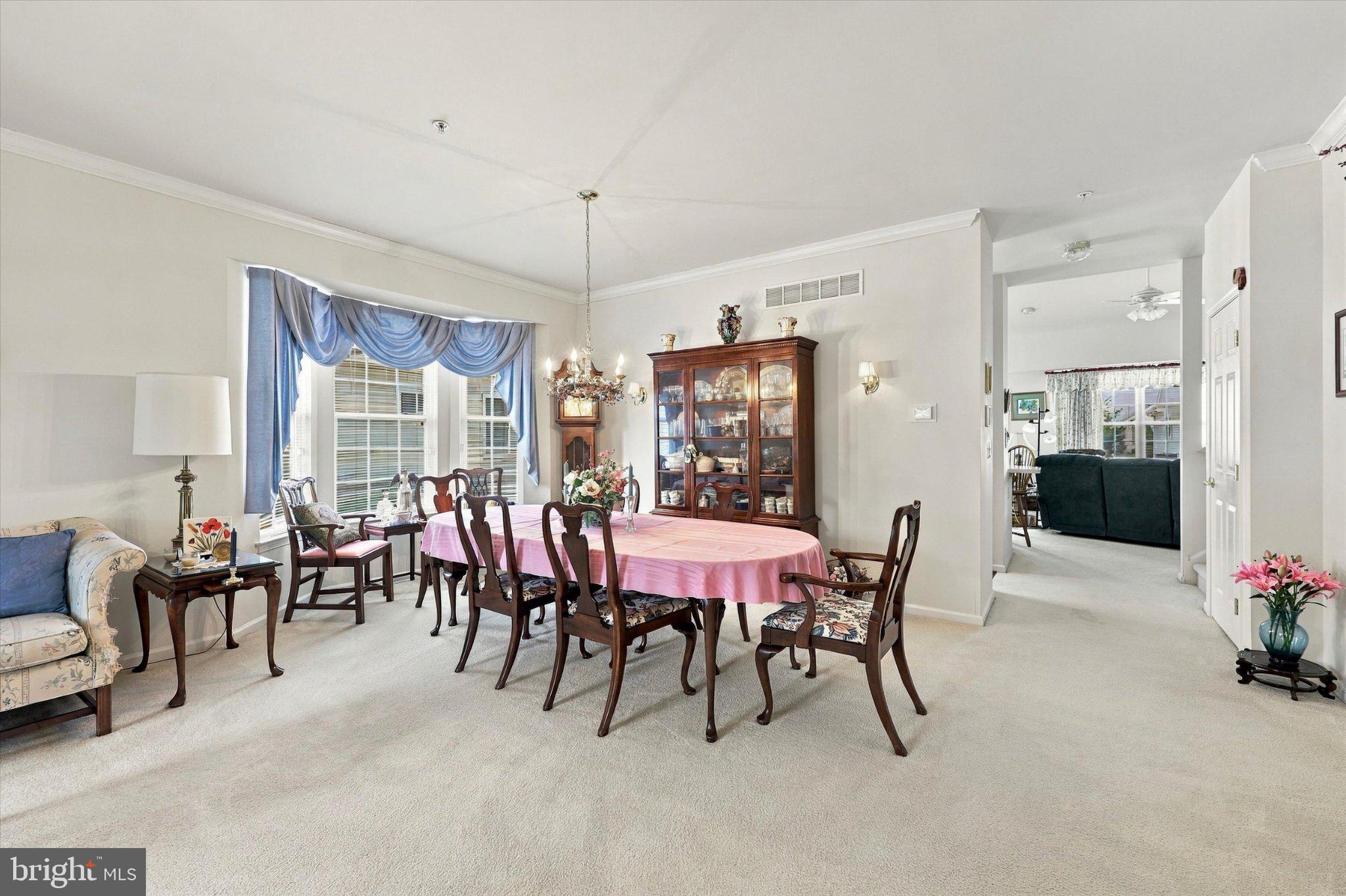 931 HAMILTON WAY