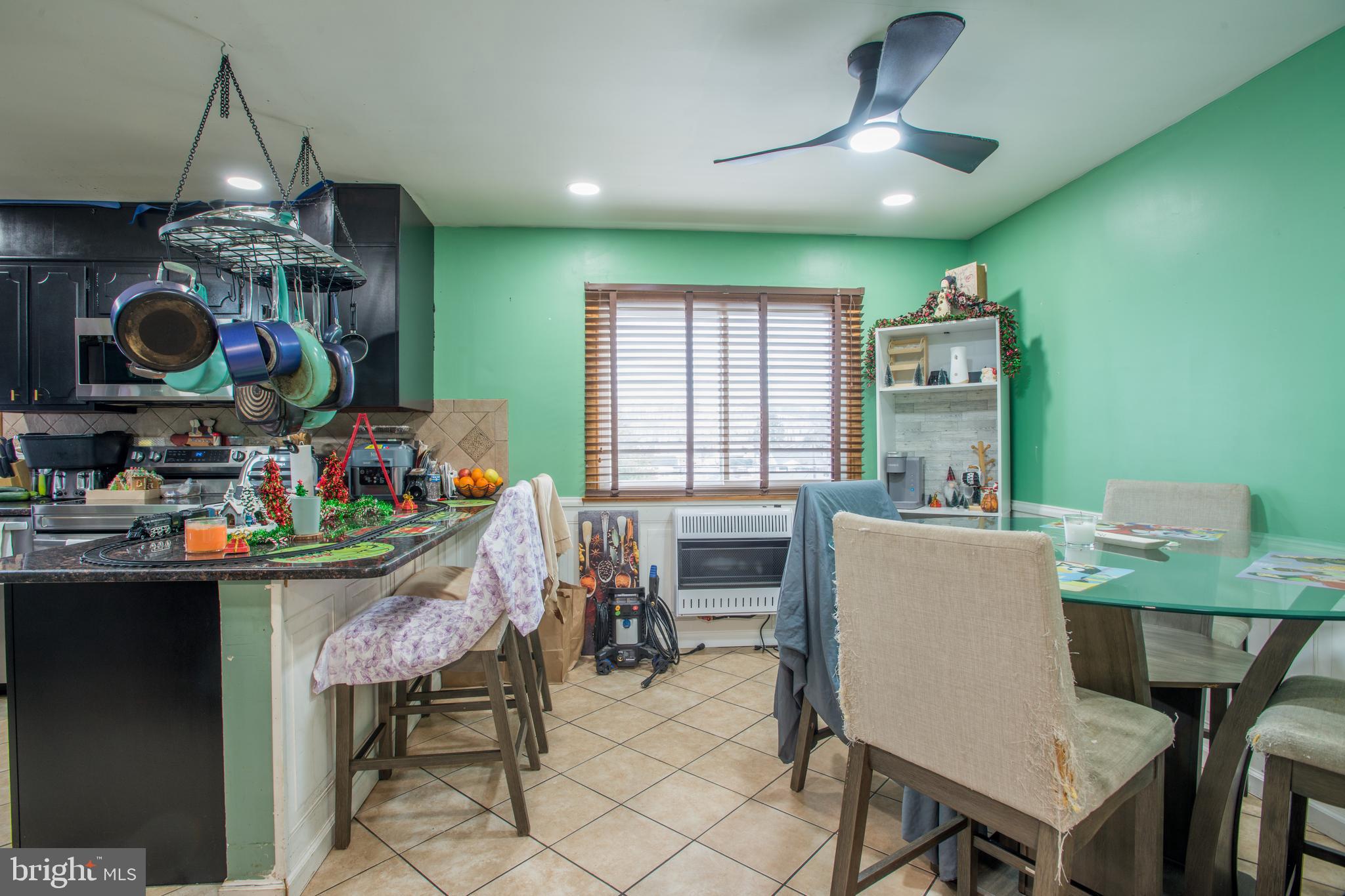 6681 SOMERSET STREET