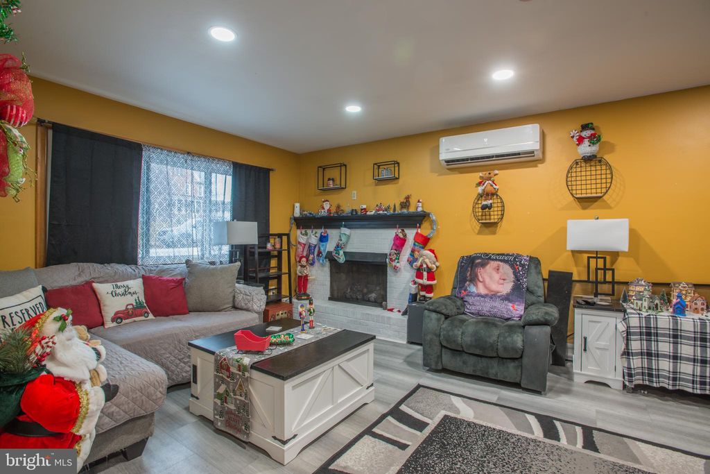 Photo of 6681 Somerset Street, HARRISBURG, PA 17111 (MLS # PADA2052226)