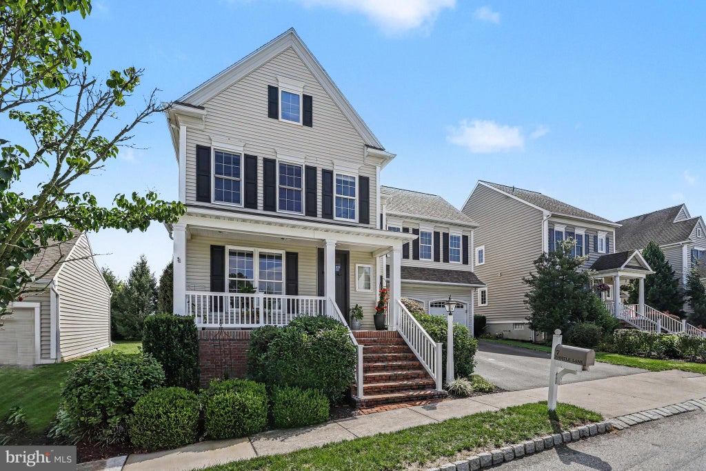 Photo of 7 Thistle Green, LANCASTER, PA 17602 (MLS # PALA2093872)