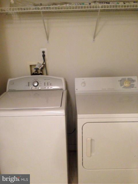 WELLESLEY - Residential Lease