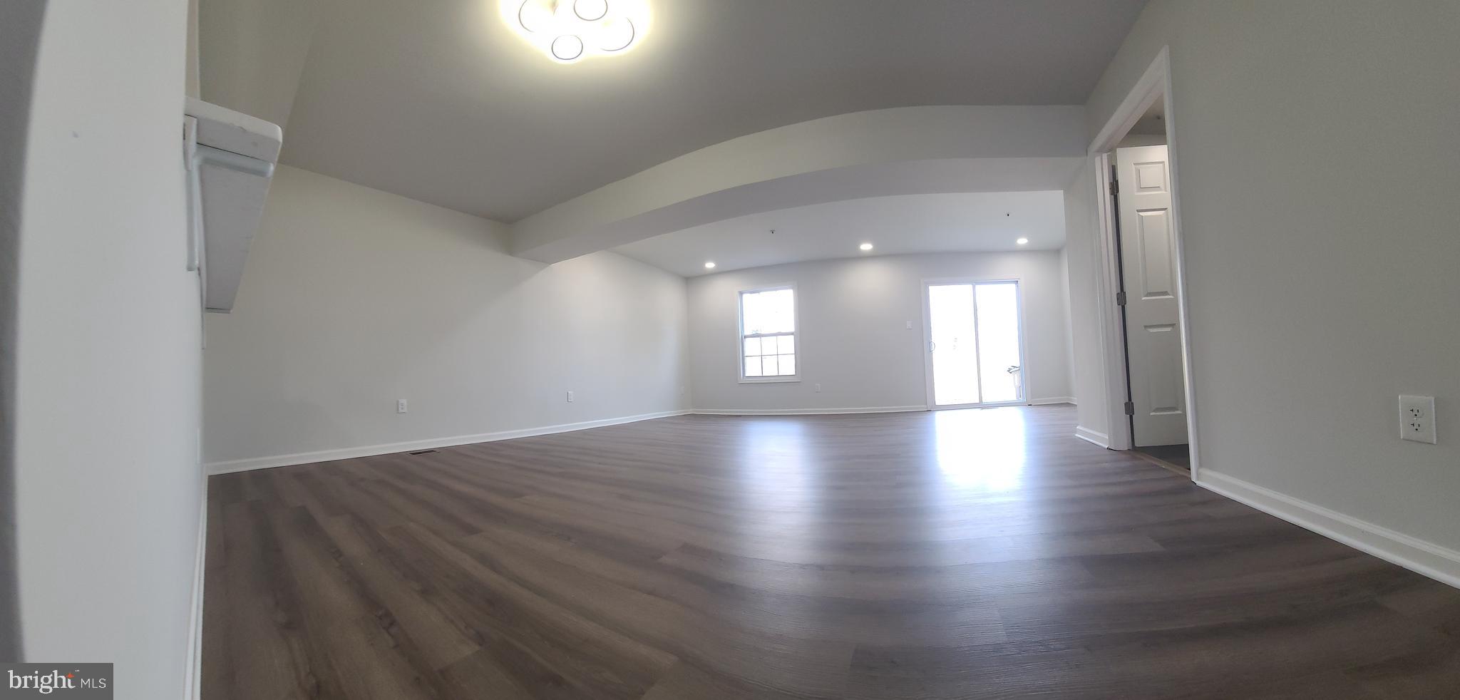 FORESTVILLE PARK - Residential