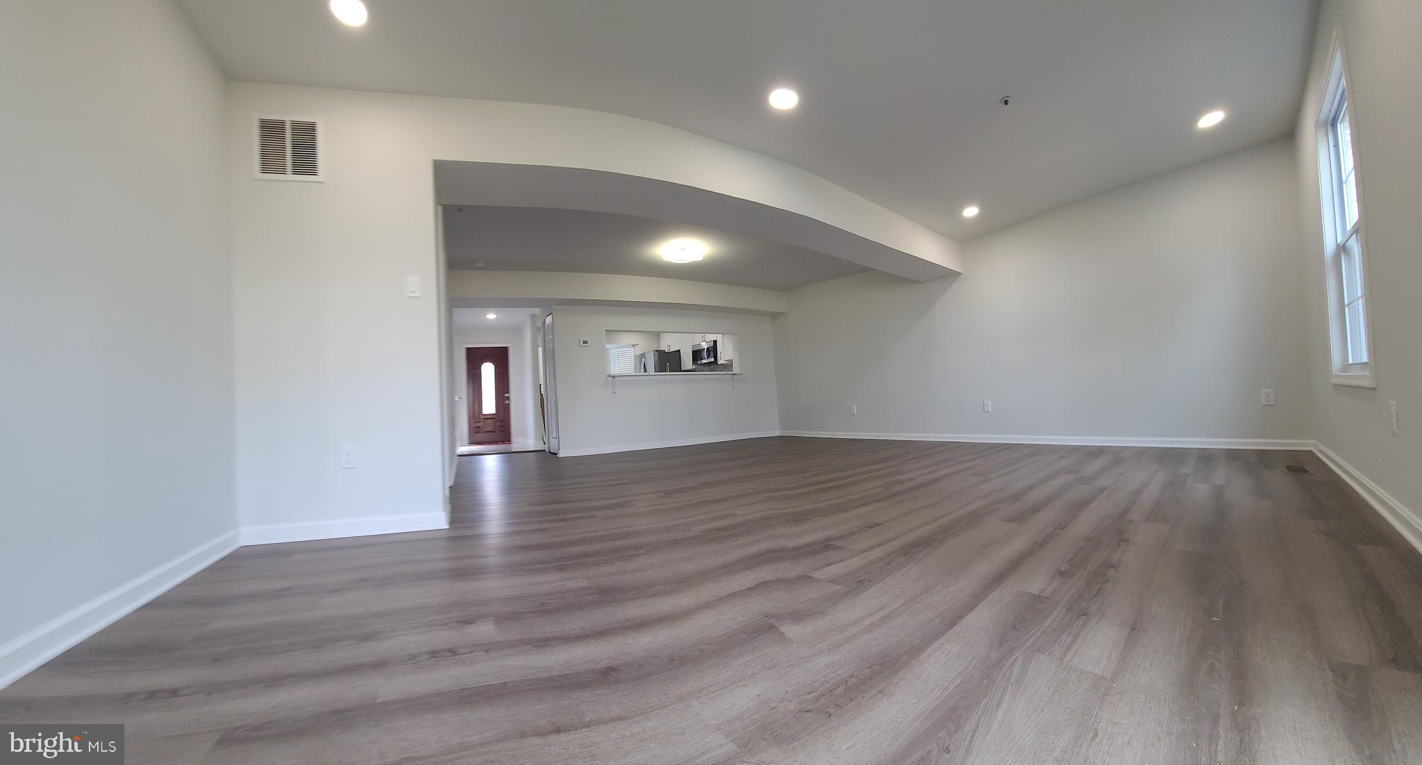 FORESTVILLE PARK - Residential