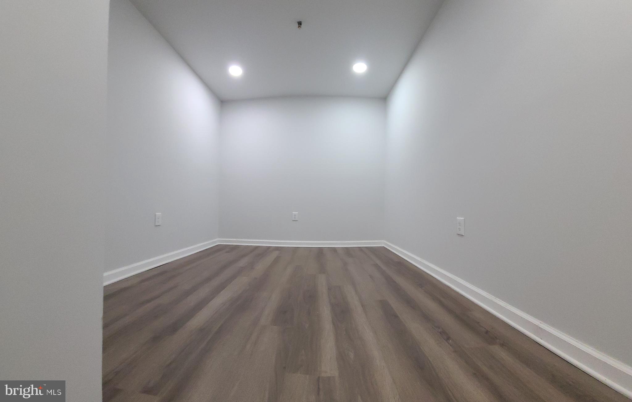 FORESTVILLE PARK - Residential