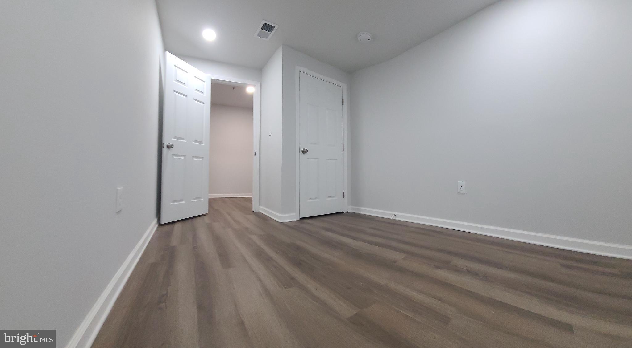 FORESTVILLE PARK - Residential