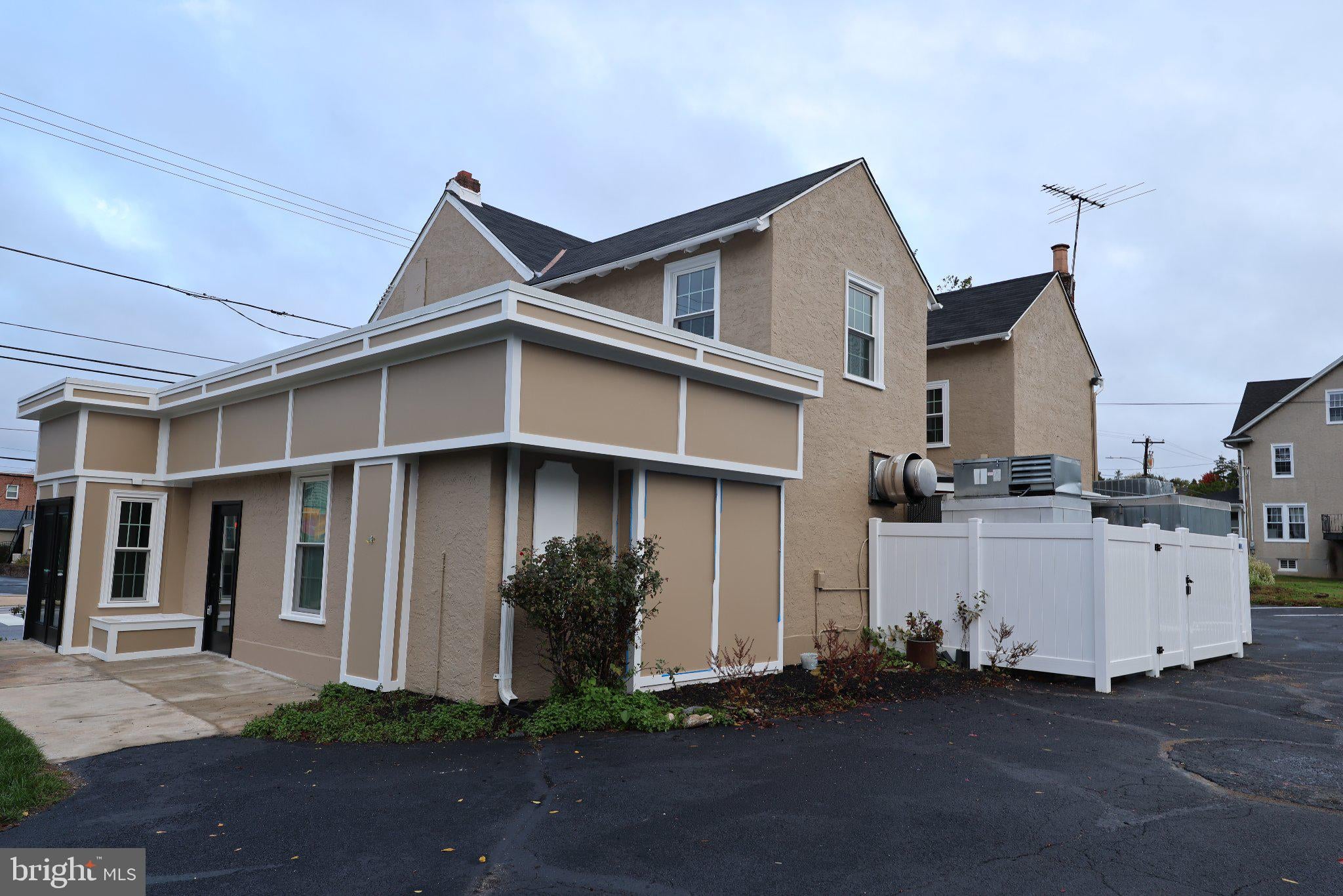 700 BETHLEHEM PIKE FIRST FLOOR