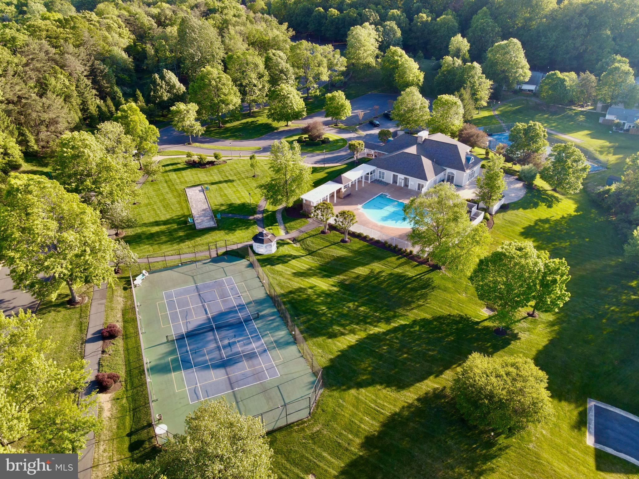 RIVER RIDGE - Residential
